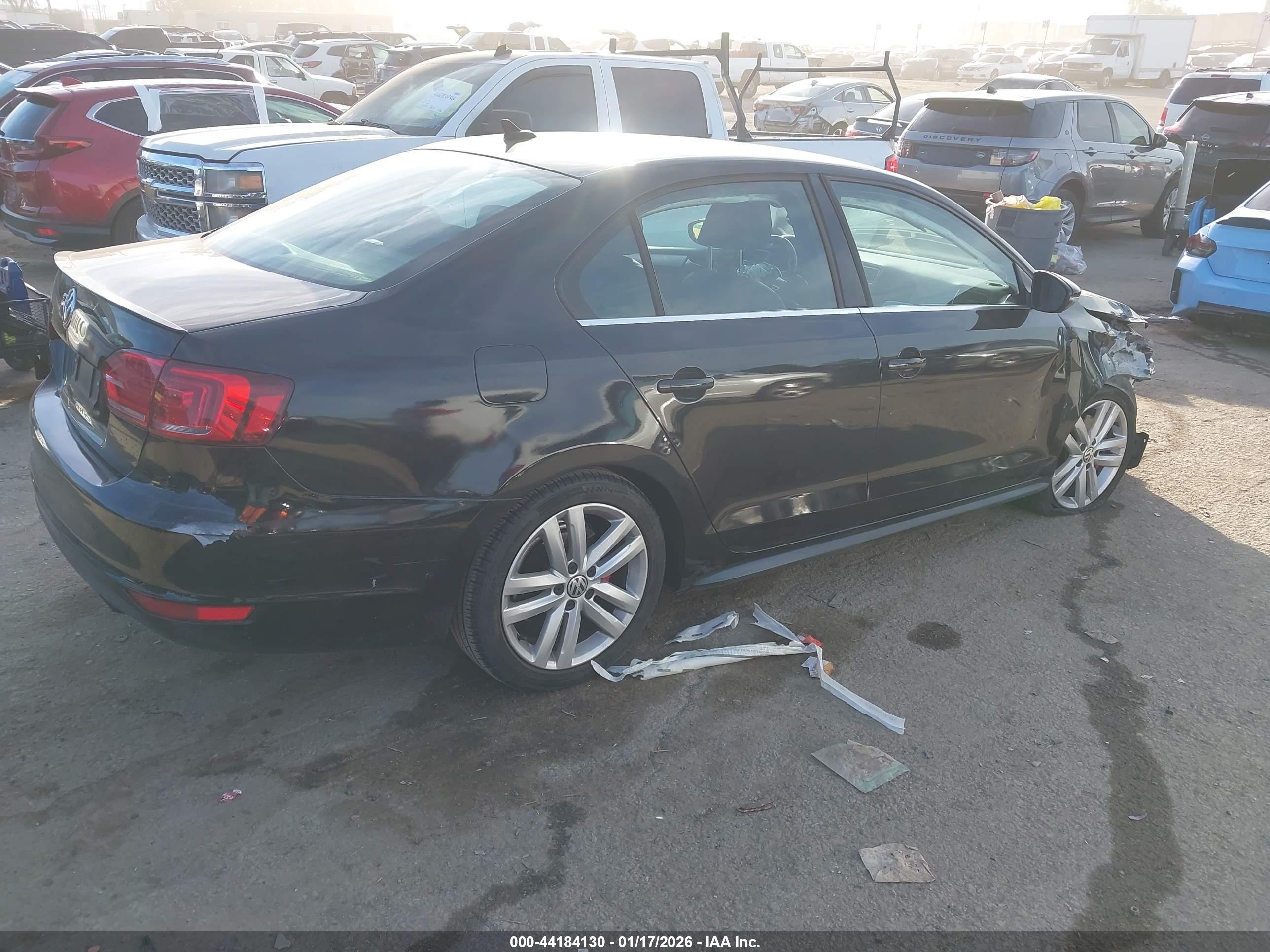 VOLKSWAGEN JETTA image 4