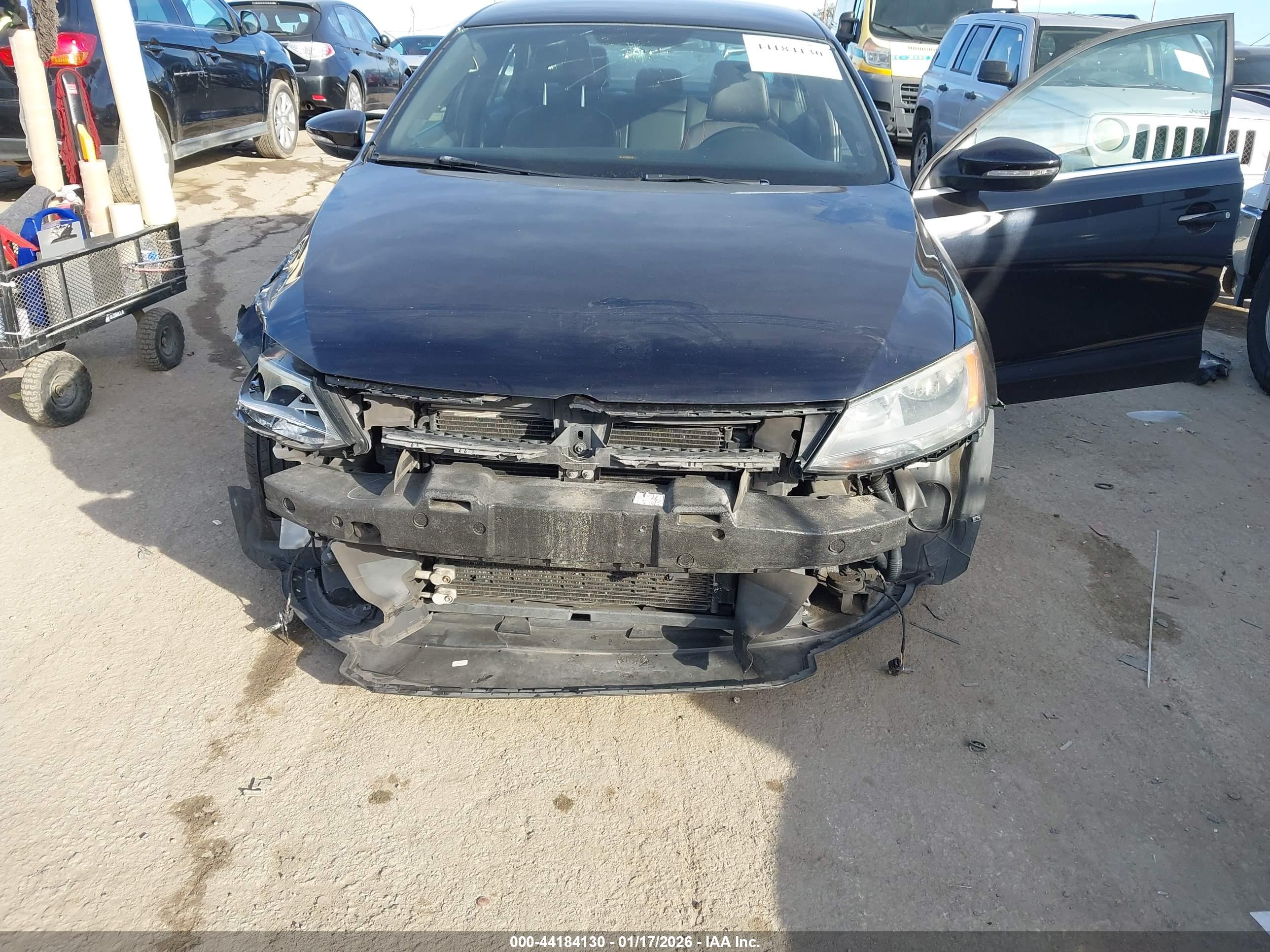 VOLKSWAGEN JETTA image 6
