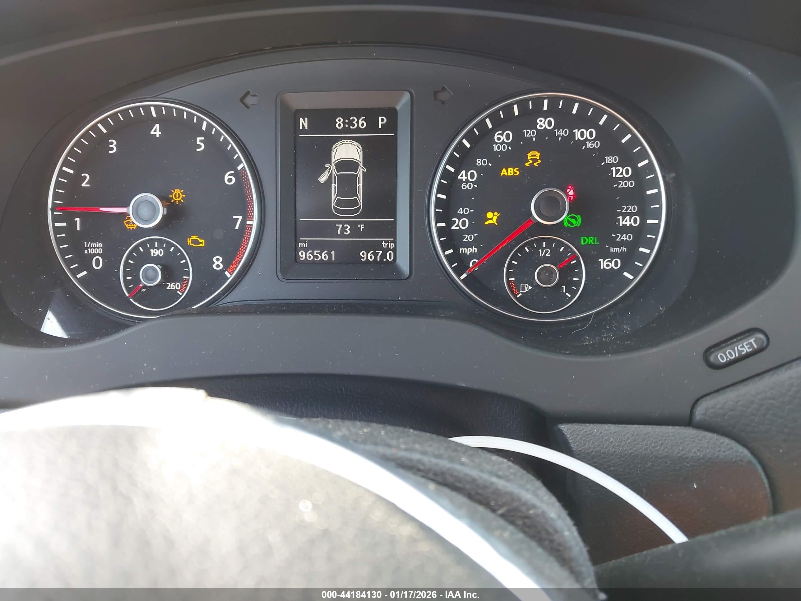 VOLKSWAGEN JETTA image 7
