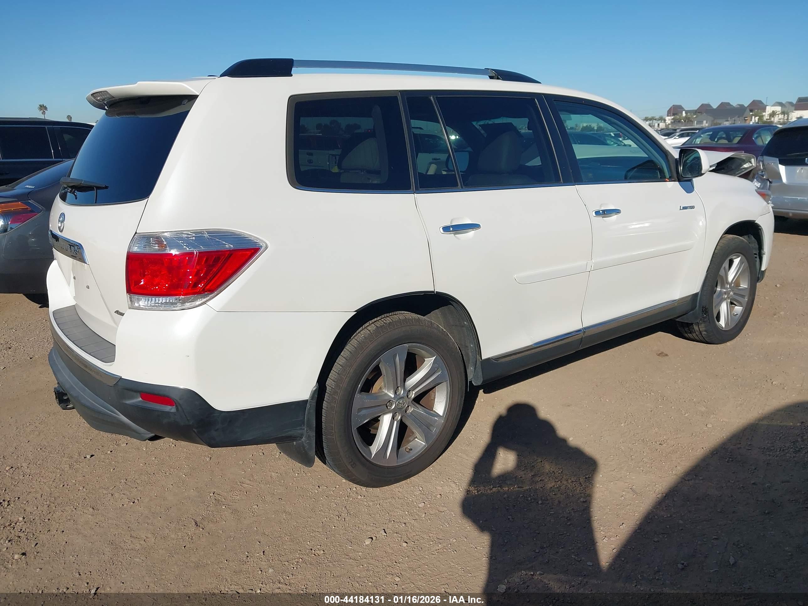 TOYOTA HIGHLANDER image 4