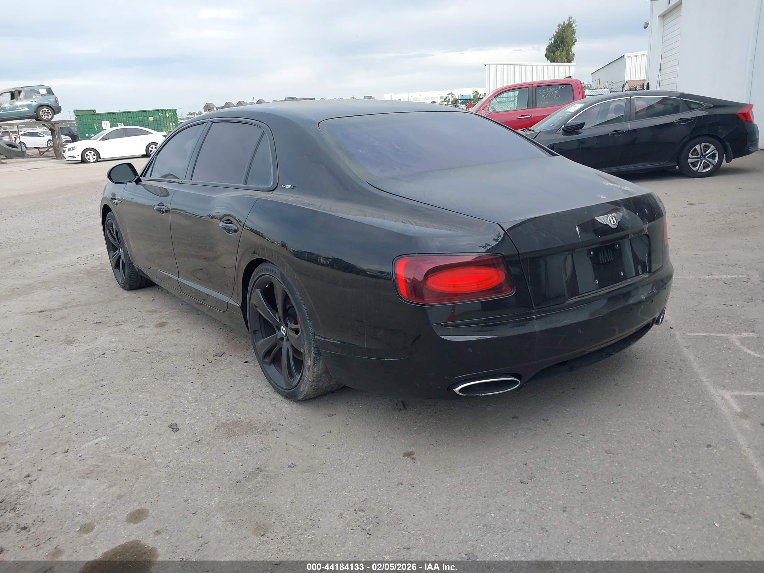 BENTLEY FLYING image 3