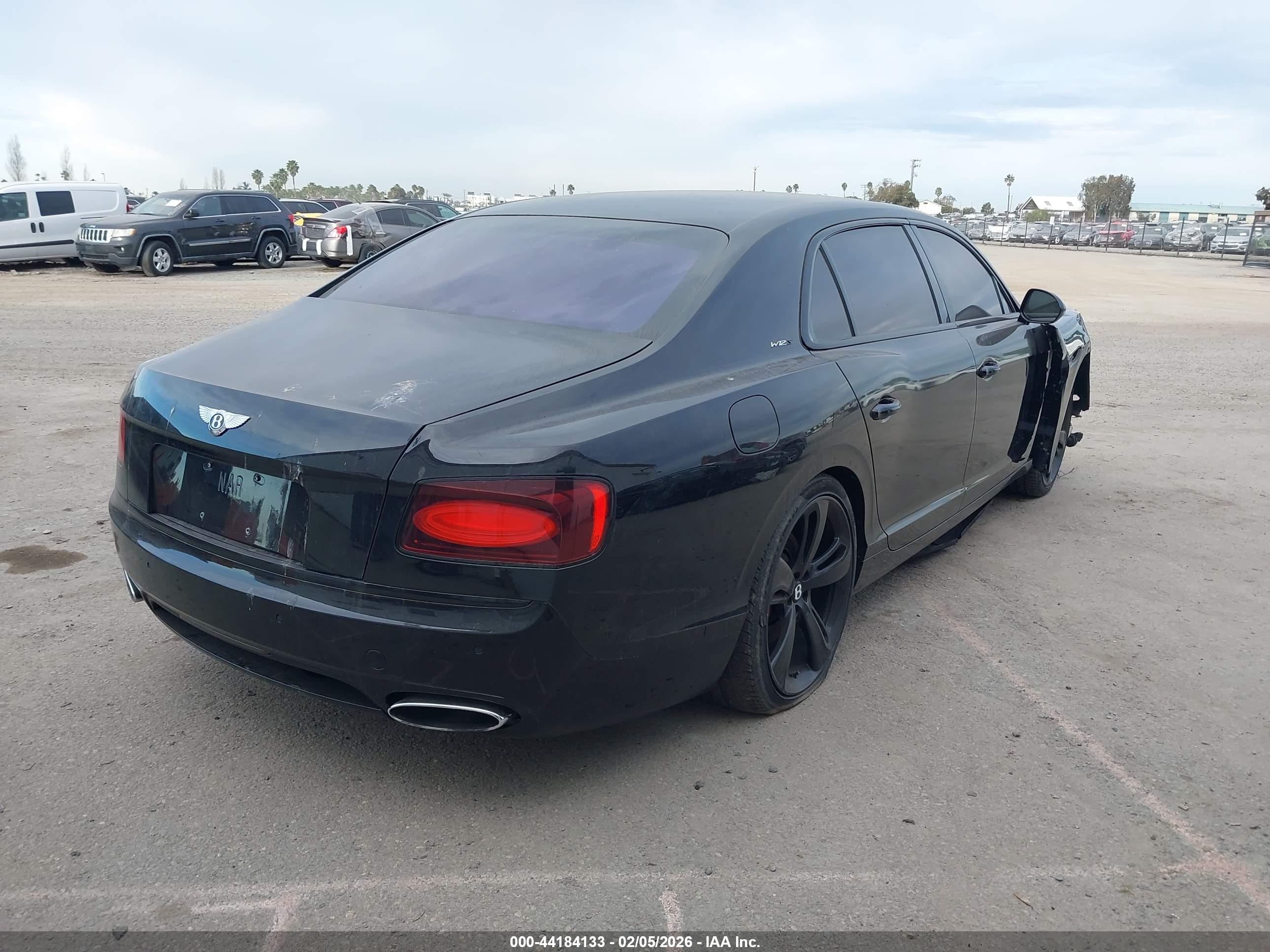 BENTLEY FLYING image 4