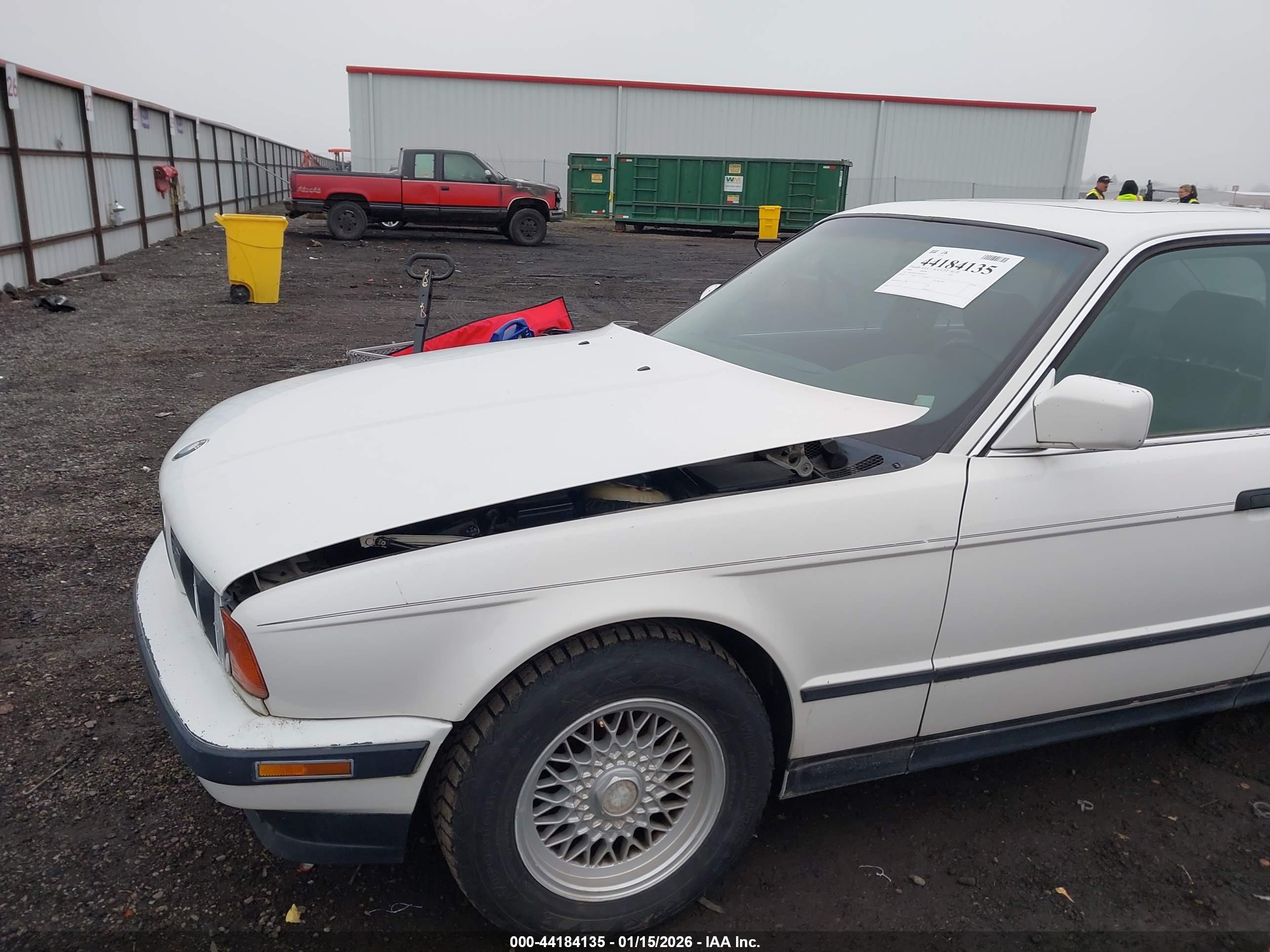 BMW 535 image 6