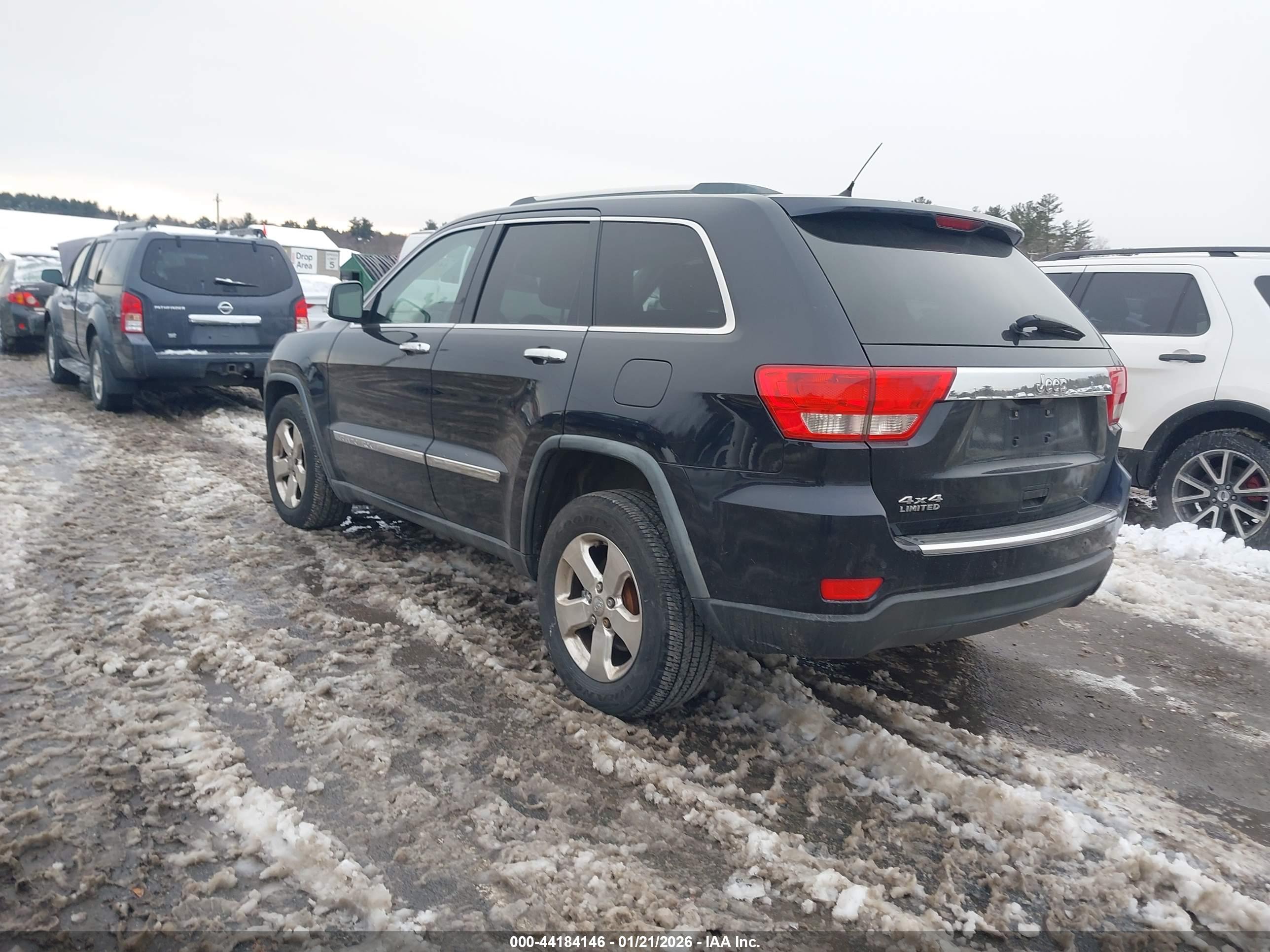 JEEP GRAND image 3