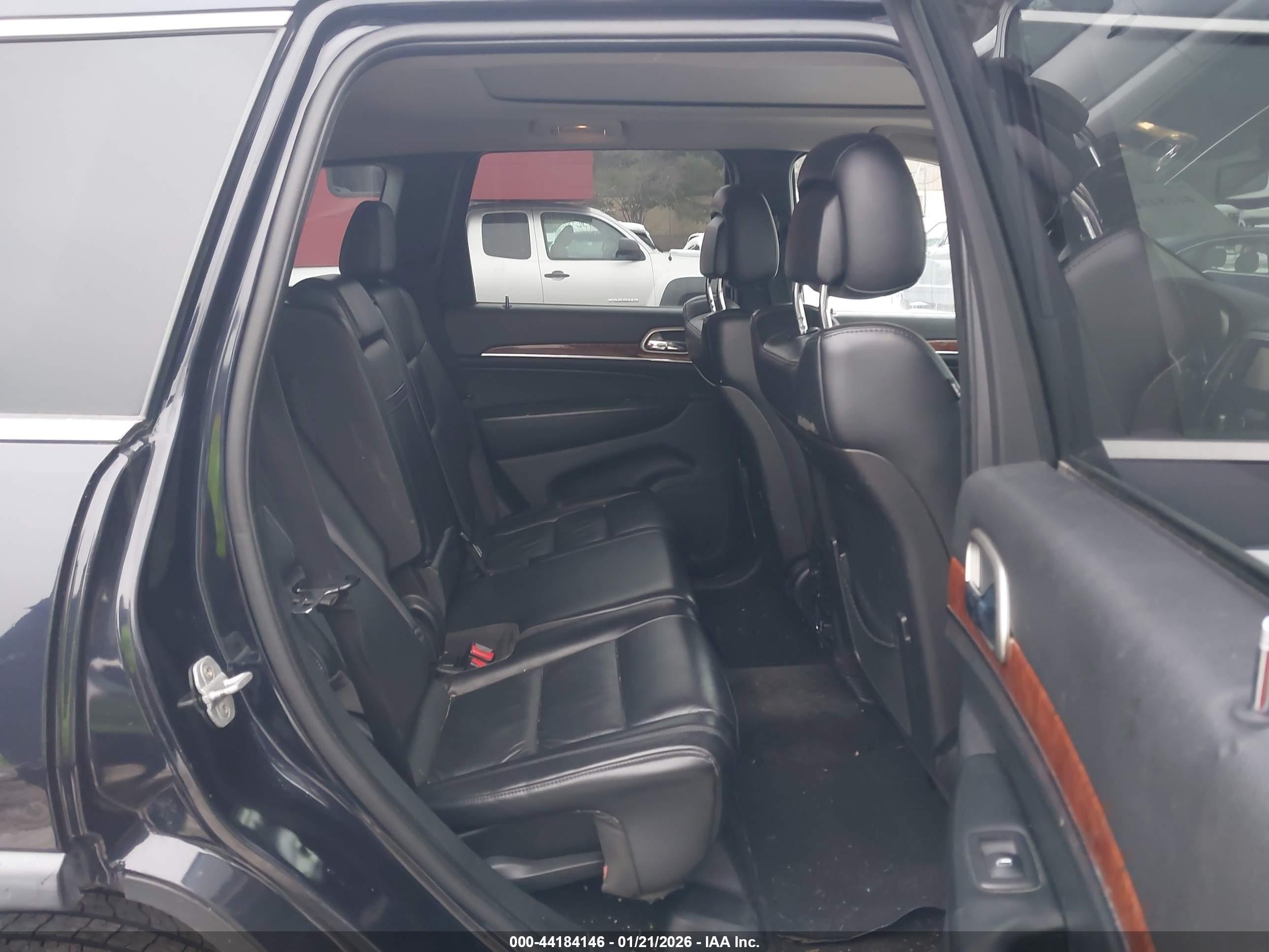 JEEP GRAND image 8