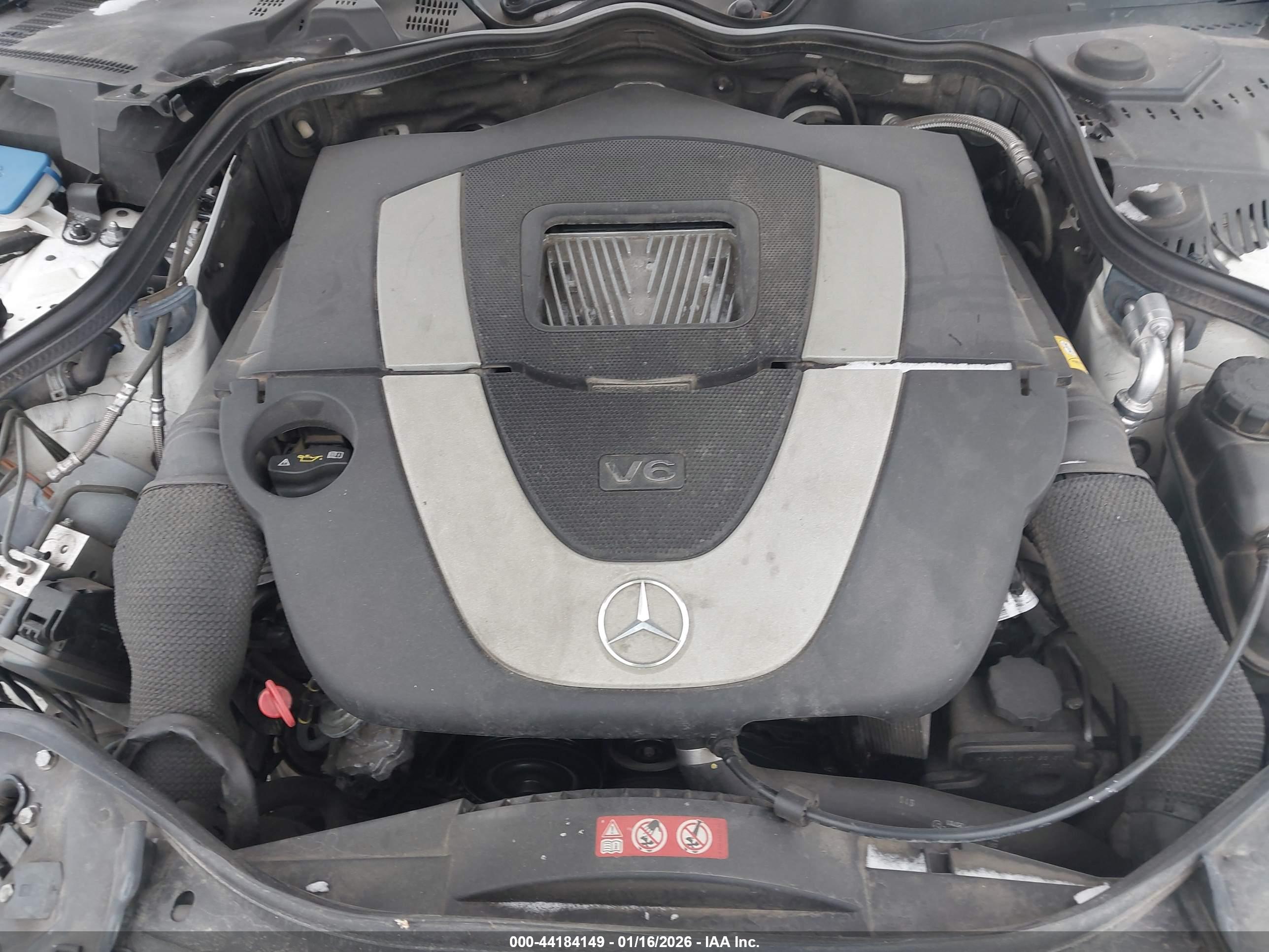 MERCEDES-BENZ E image 10