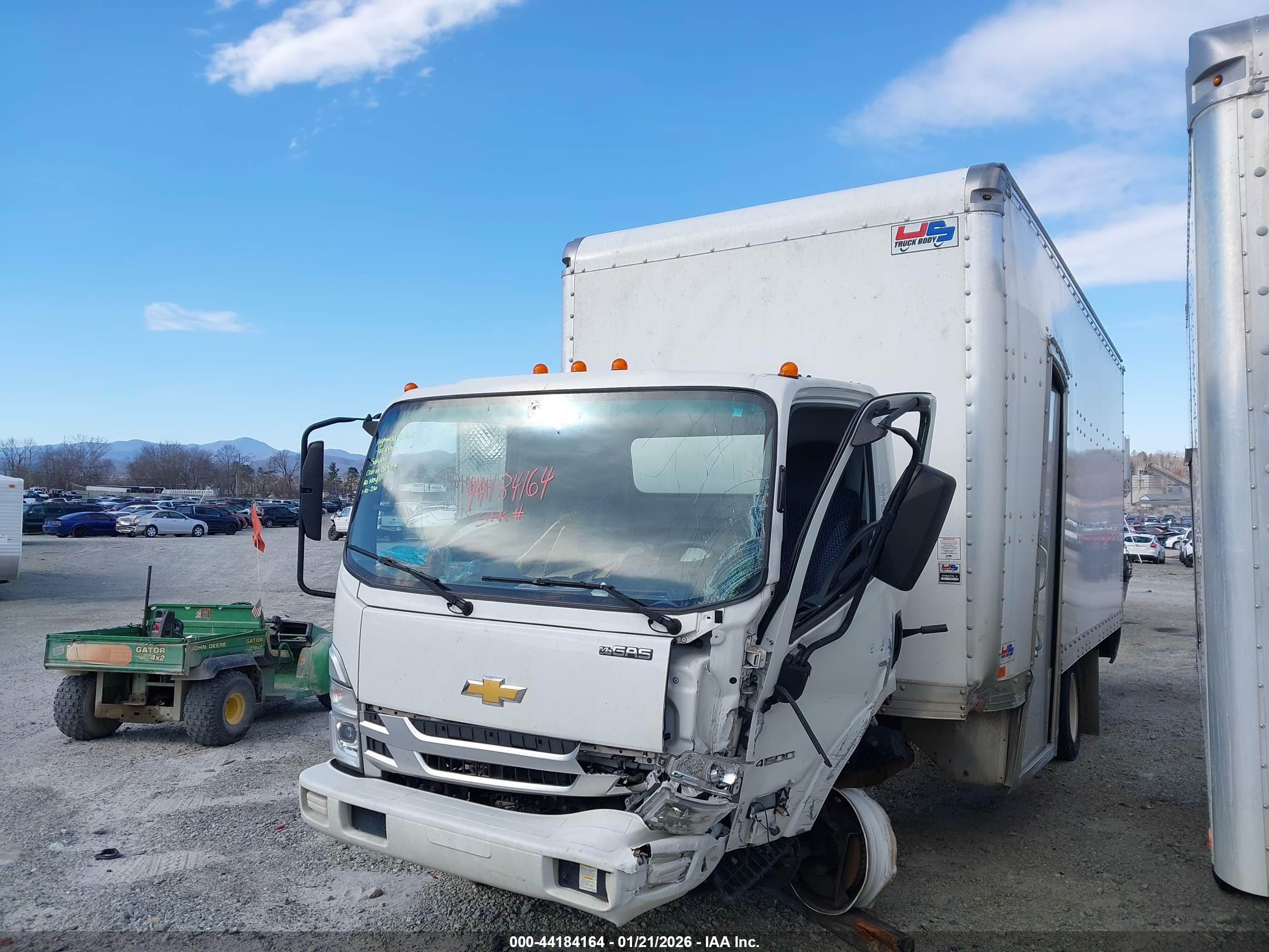 CHEVROLET 4500 image 2