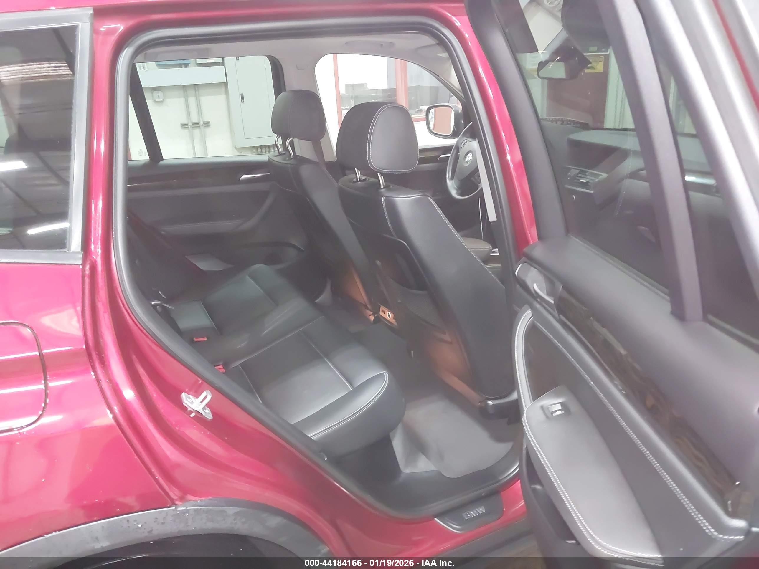 BMW X3 image 8
