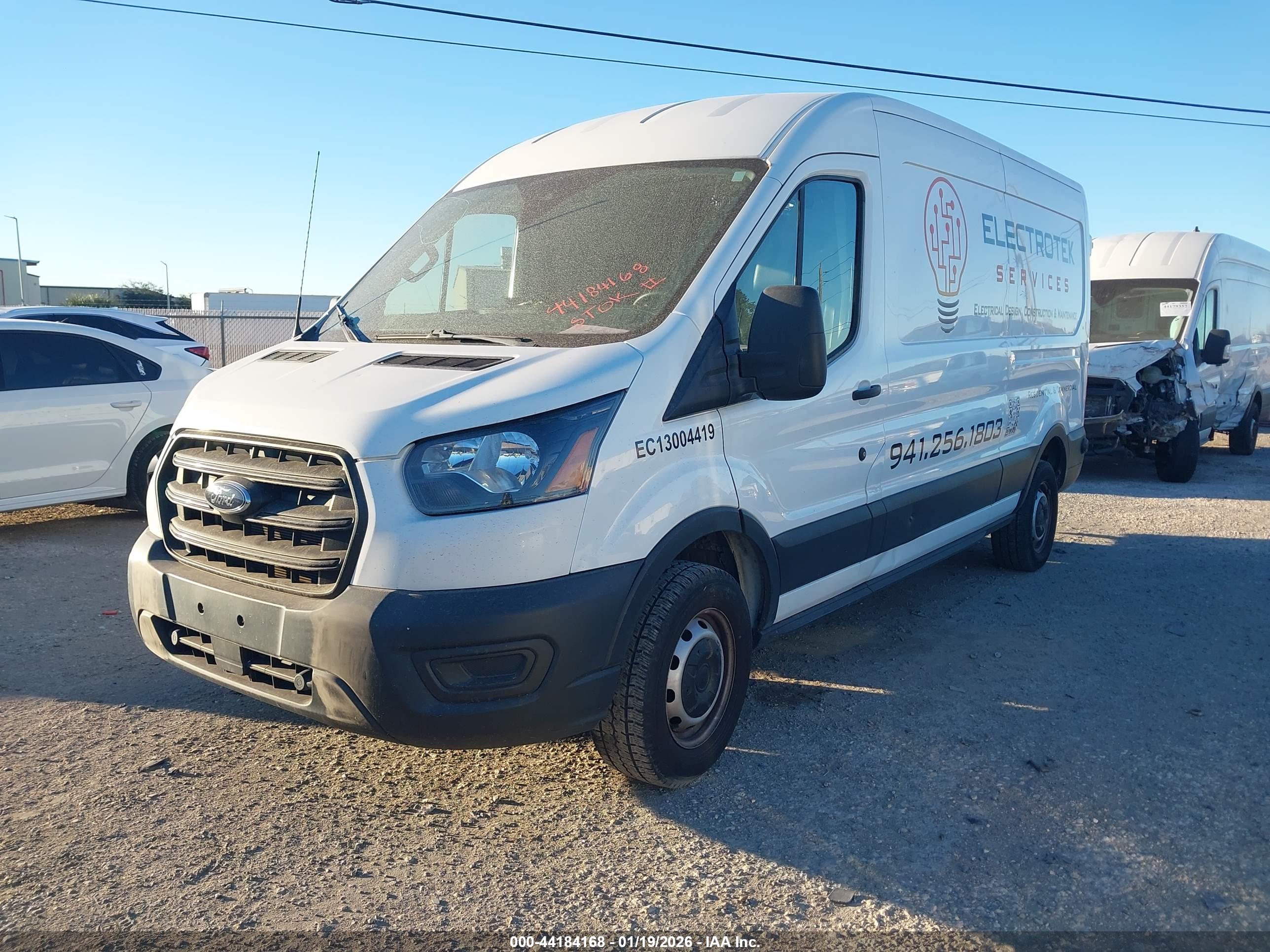 FORD TRANSIT-250 image 2