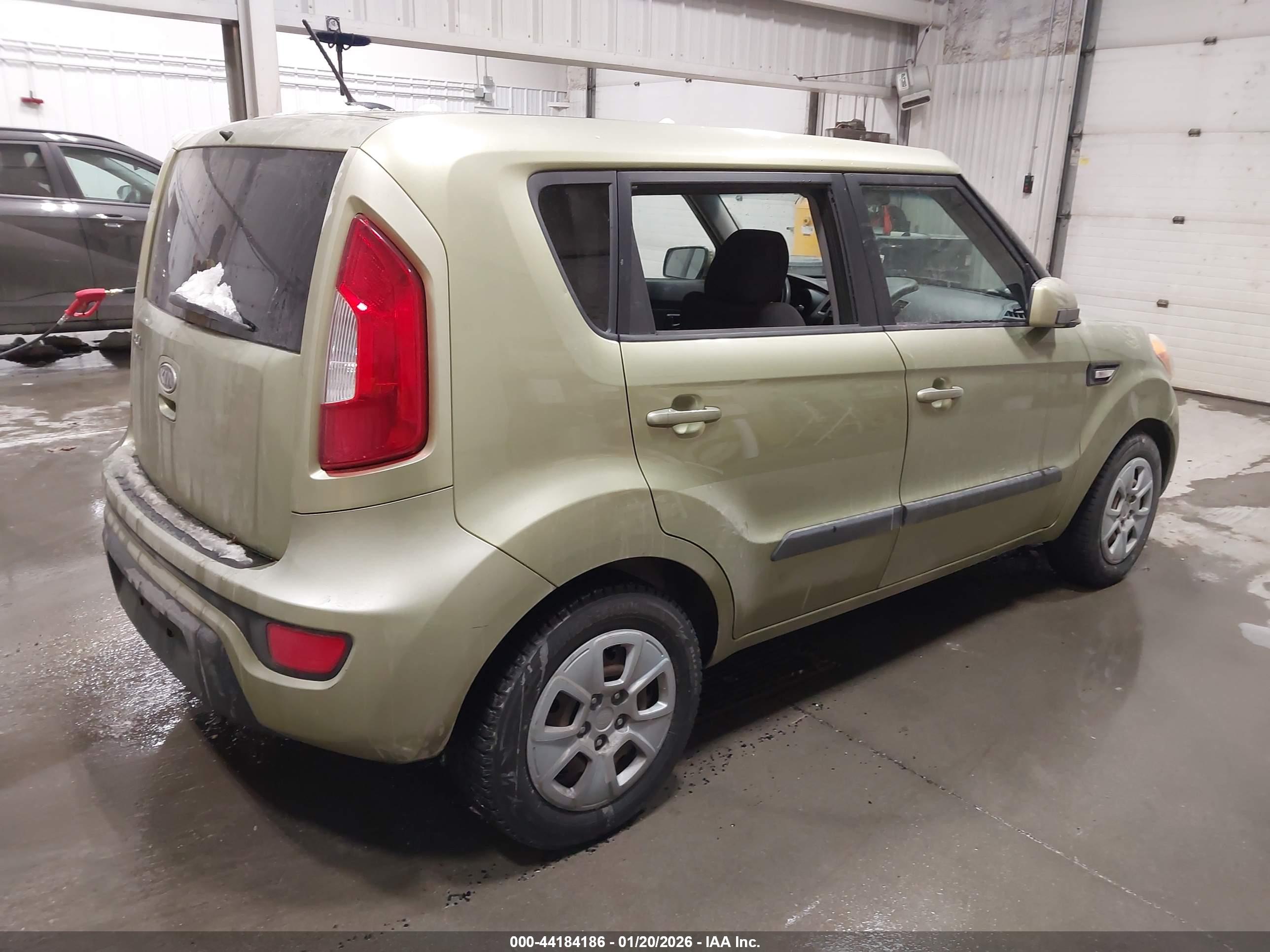 KIA SOUL image 4