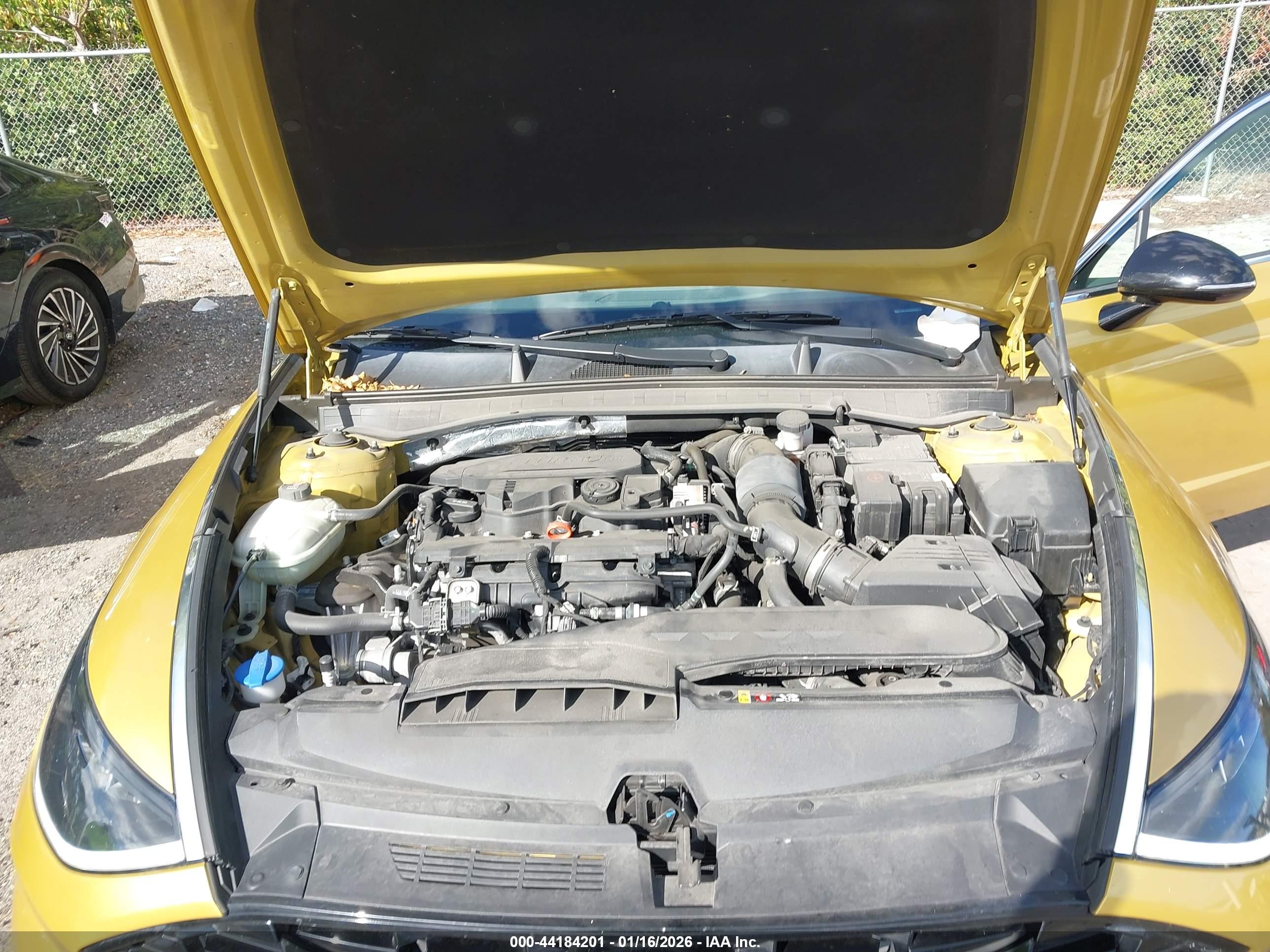 HYUNDAI SONATA image 10