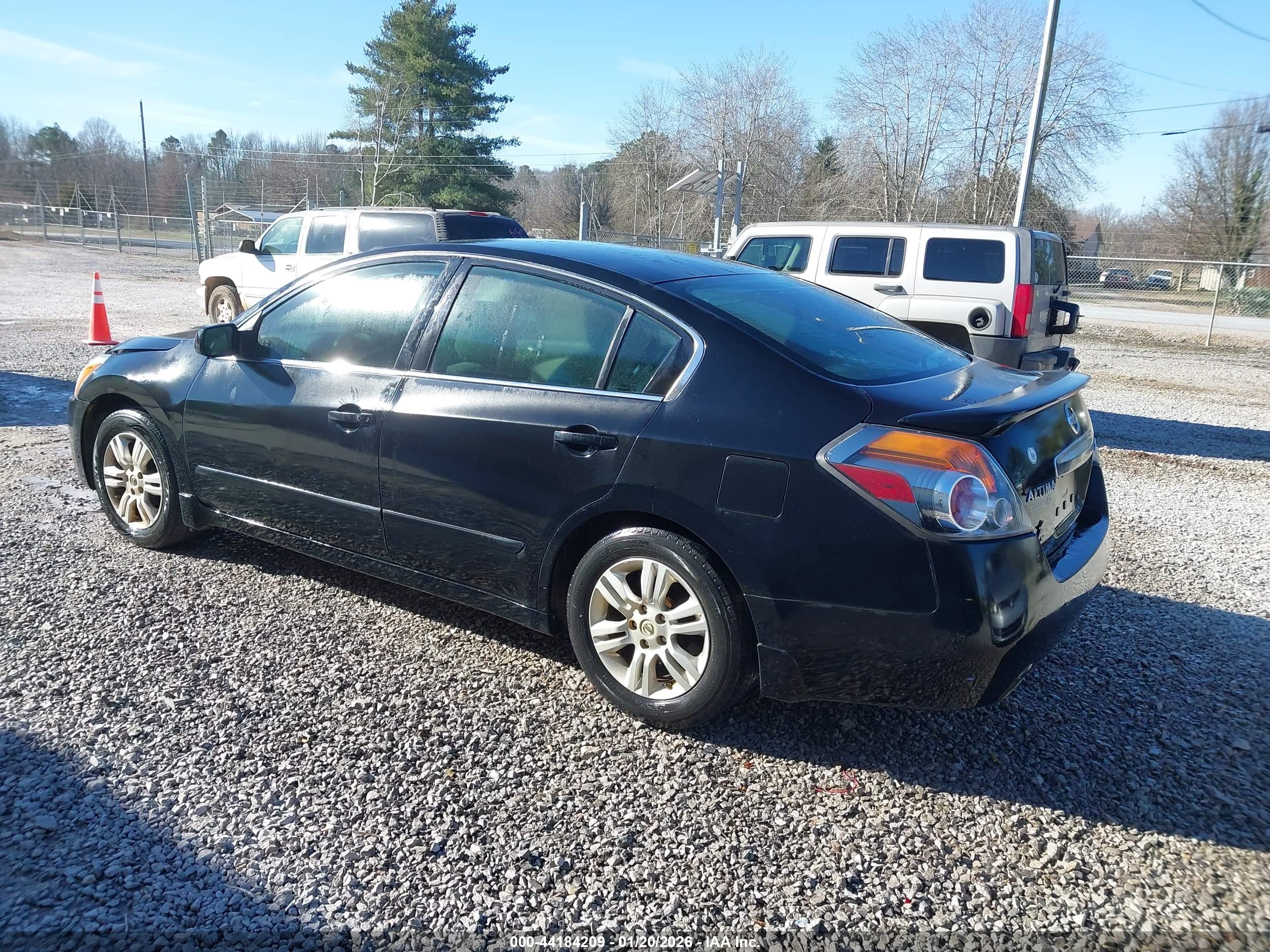 NISSAN ALTIMA image 3