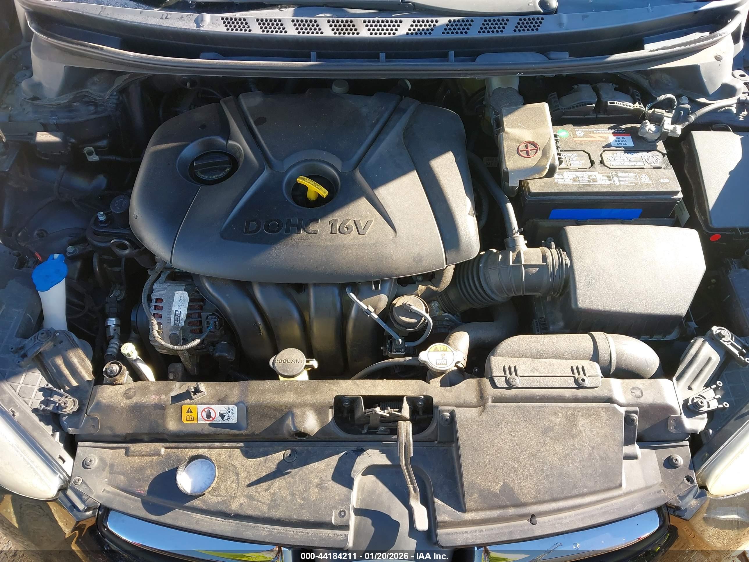 HYUNDAI ELANTRA image 10