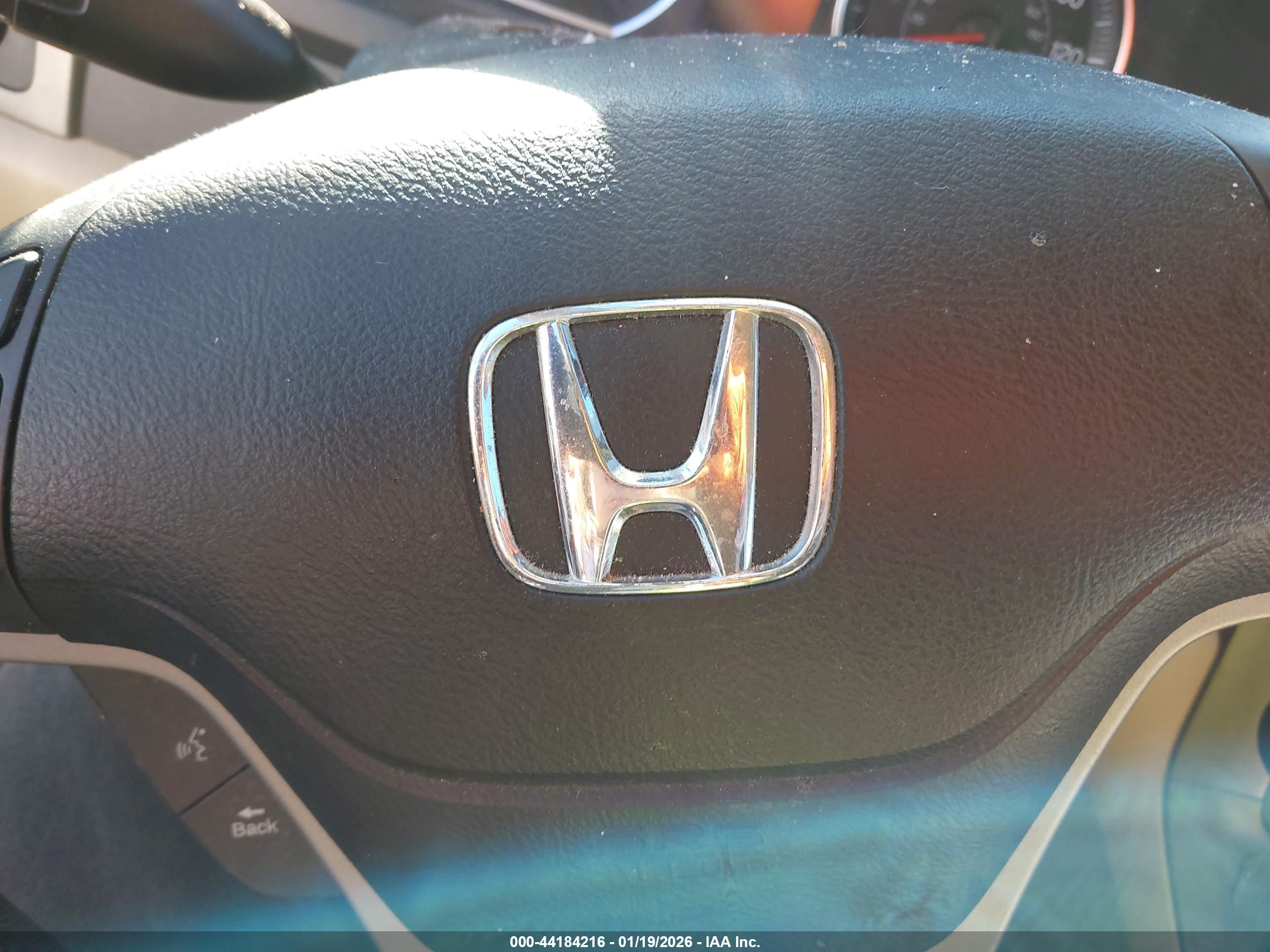 HONDA CR-V image 6