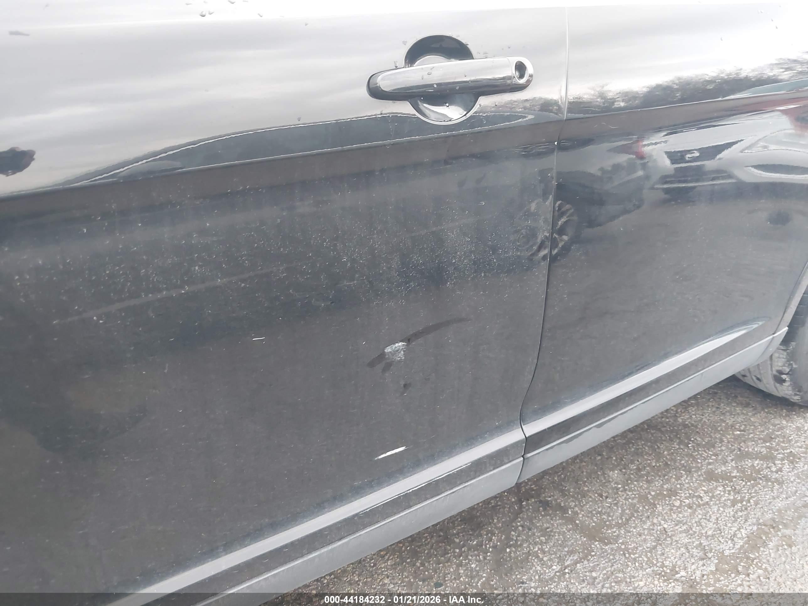 FORD TAURUS image 6