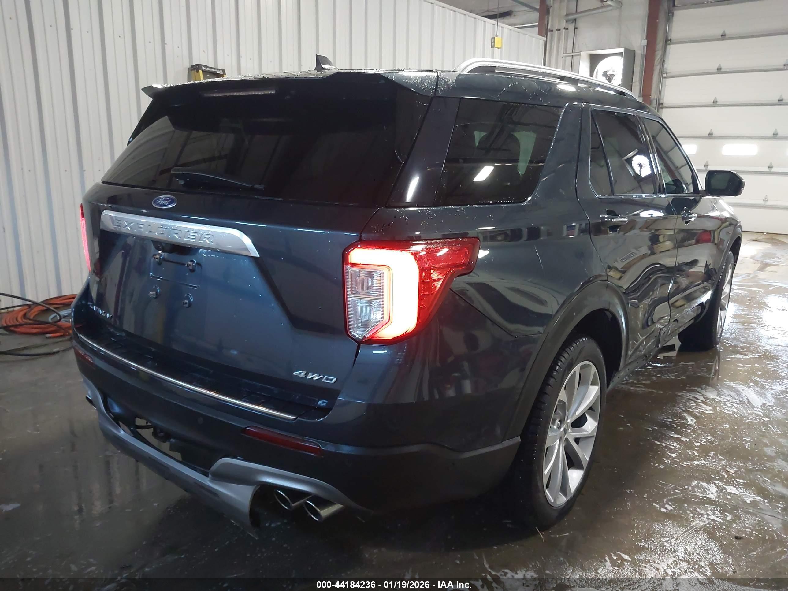 FORD EXPLORER image 4