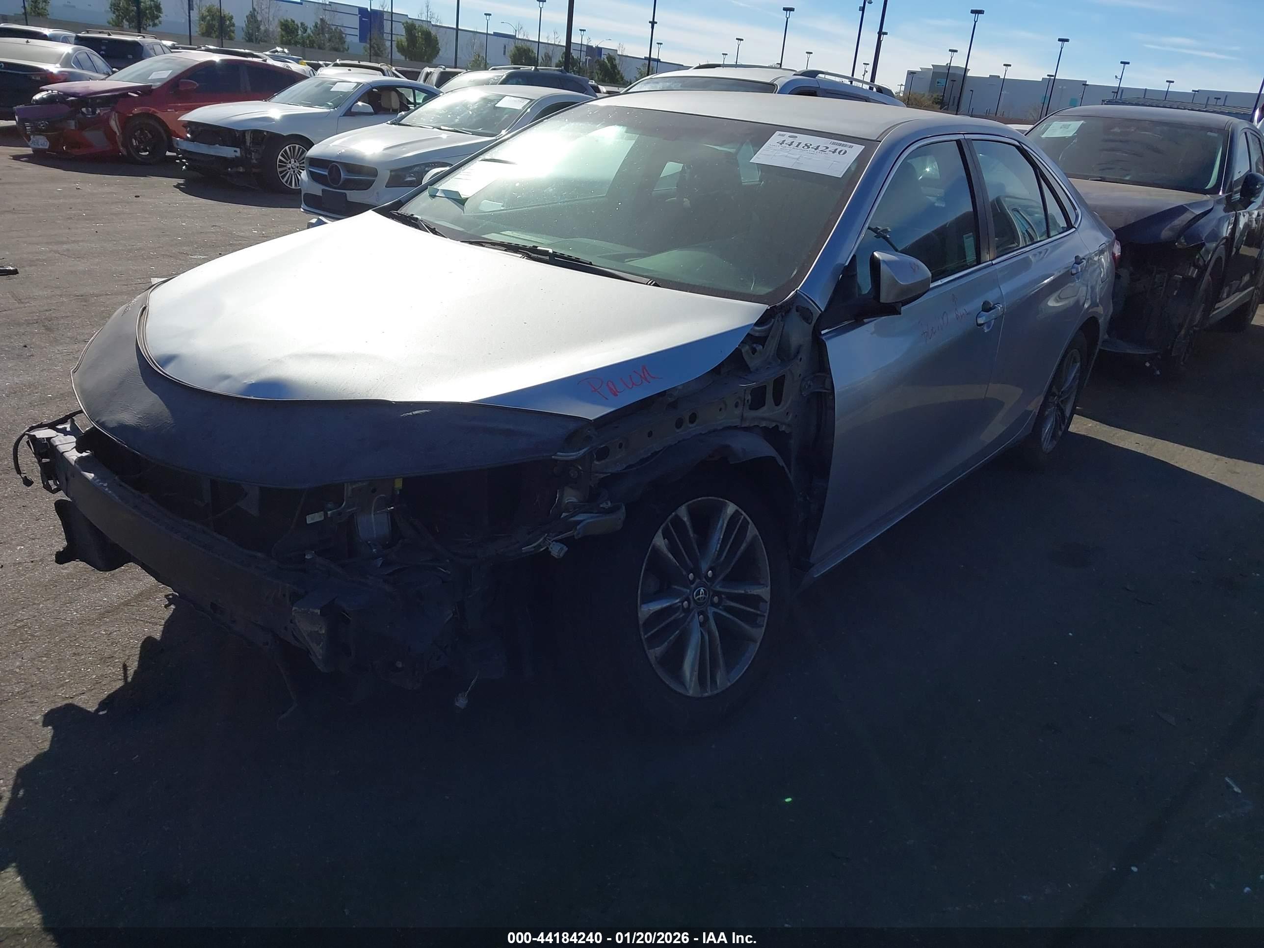 TOYOTA CAMRY image 2