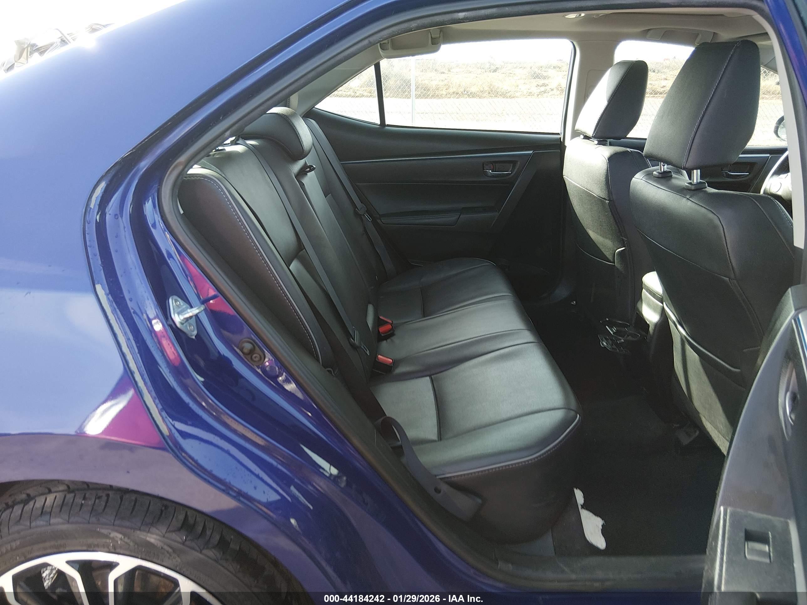 TOYOTA COROLLA image 8