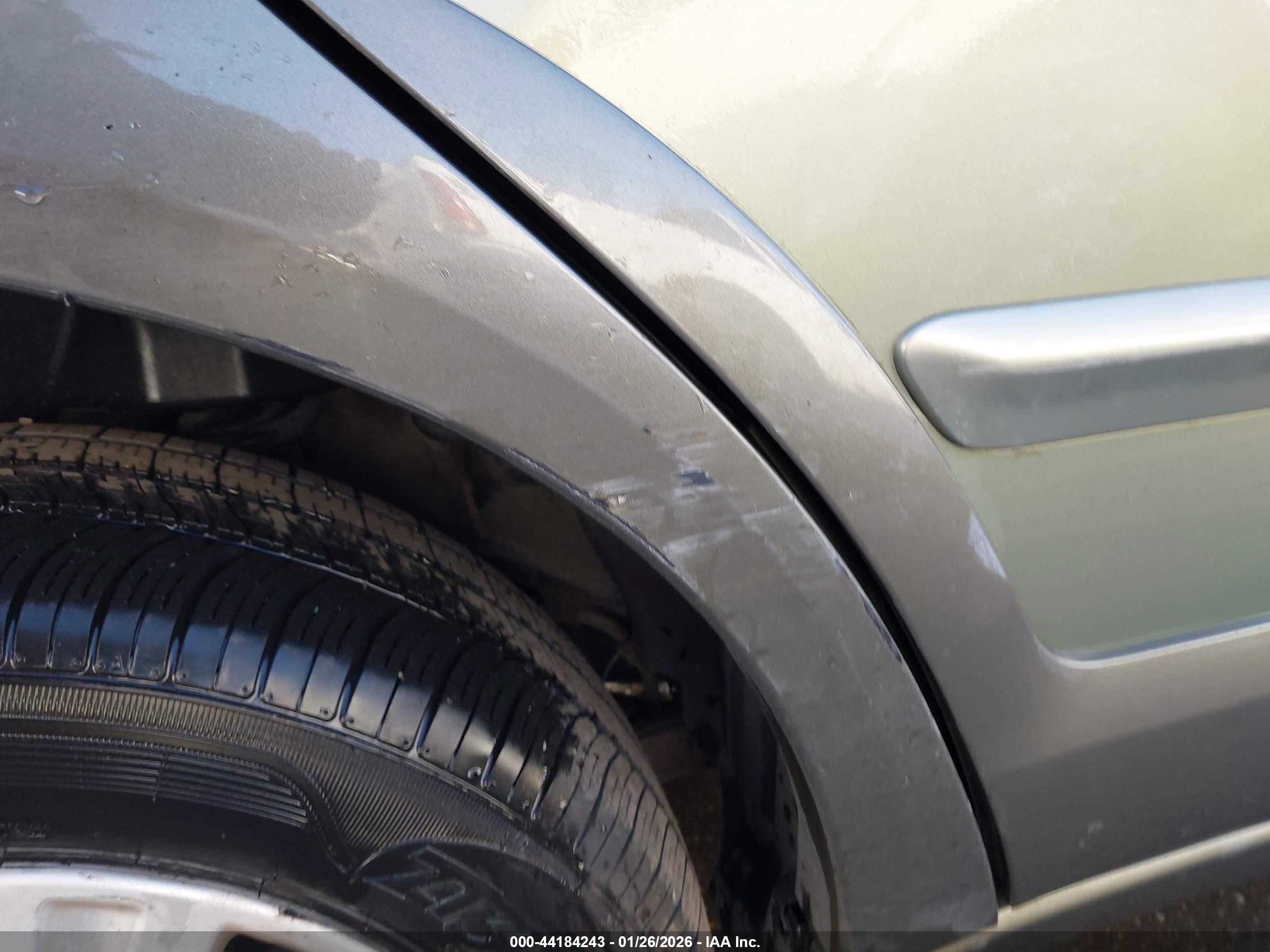 SUBARU OUTBACK image 6