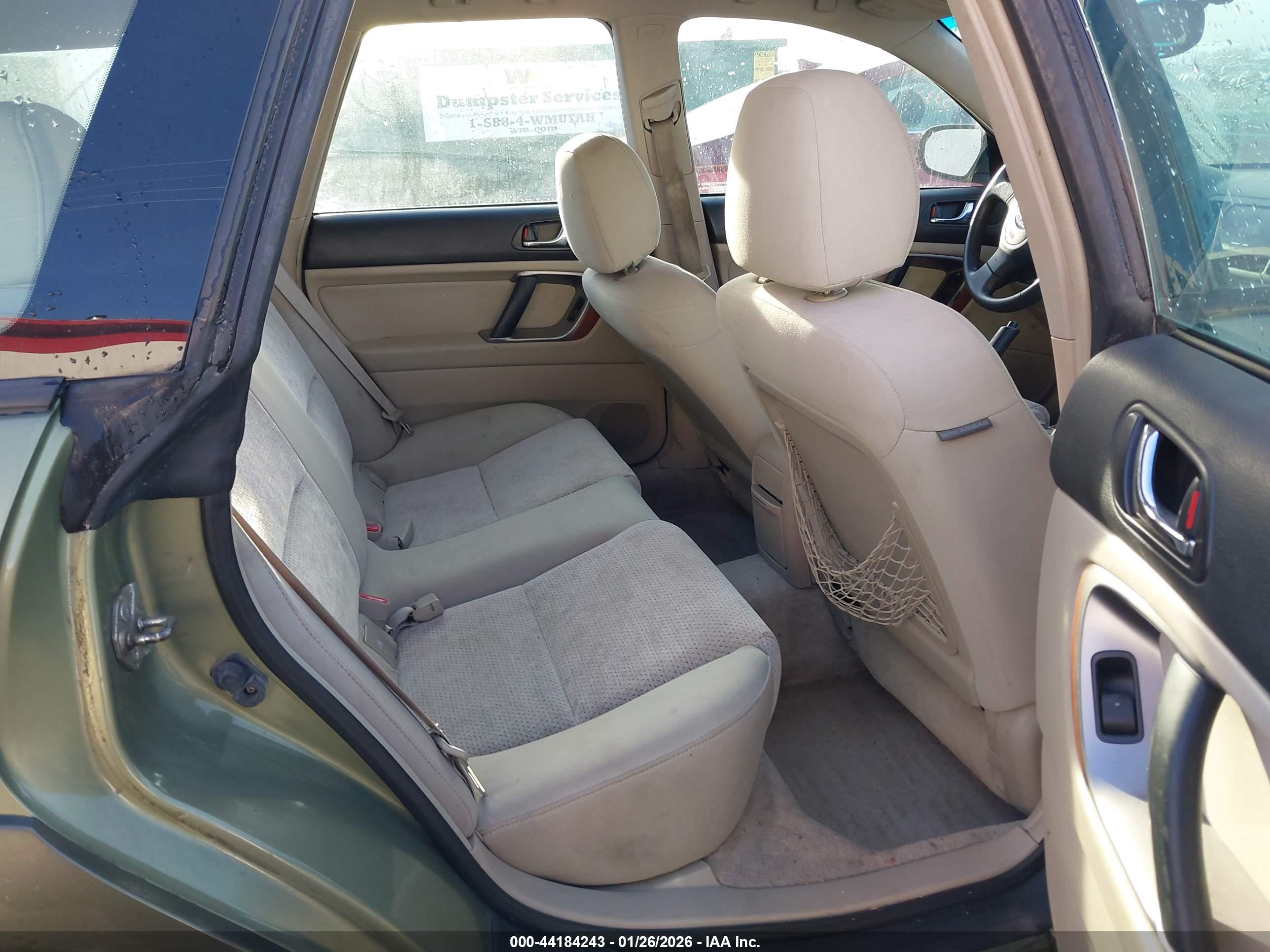 SUBARU OUTBACK image 8