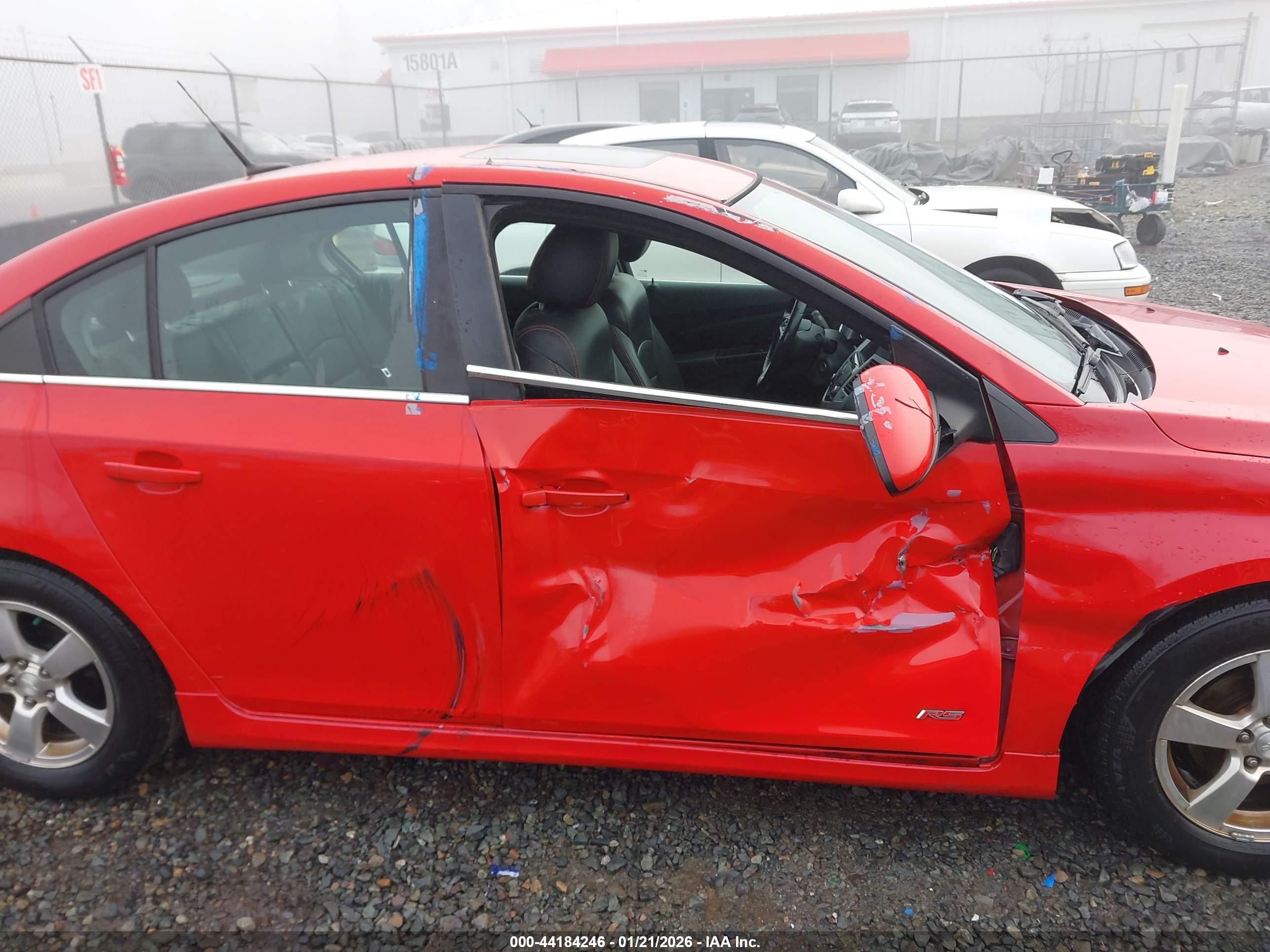 CHEVROLET CRUZE image 6