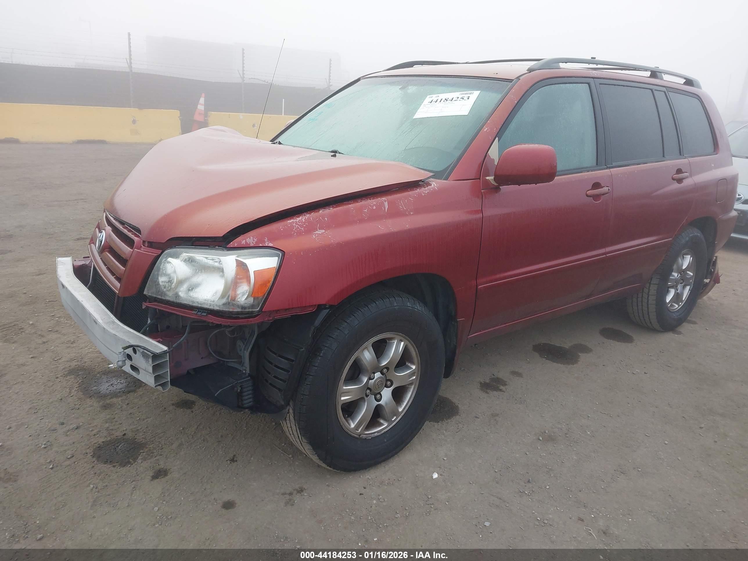 TOYOTA HIGHLANDER image 2
