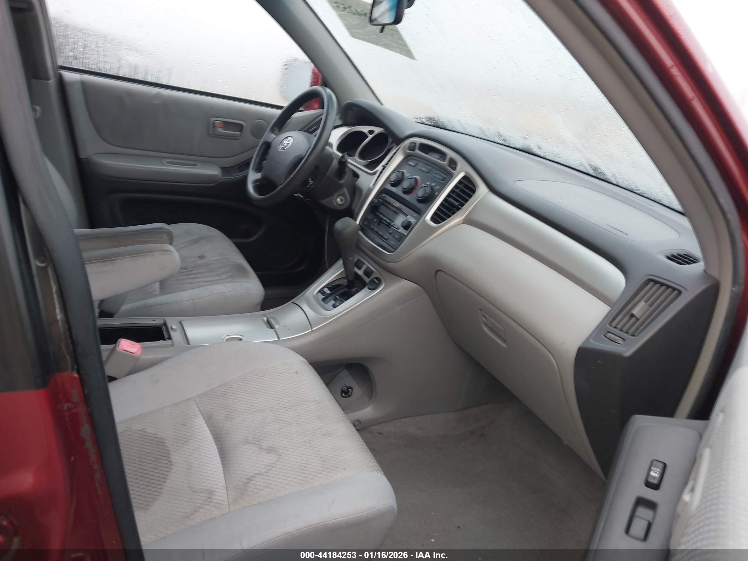 TOYOTA HIGHLANDER image 5