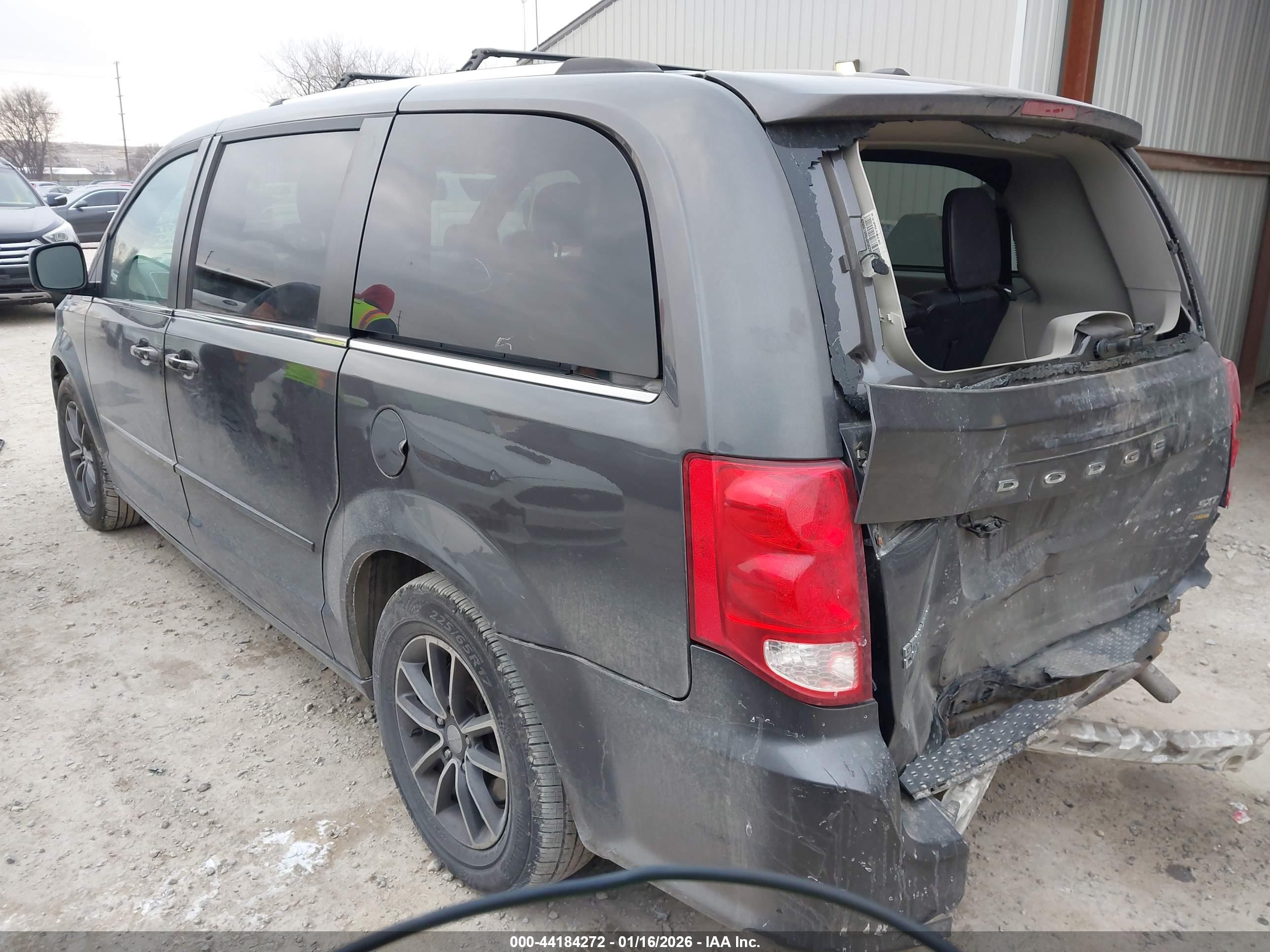 DODGE GRAND image 3