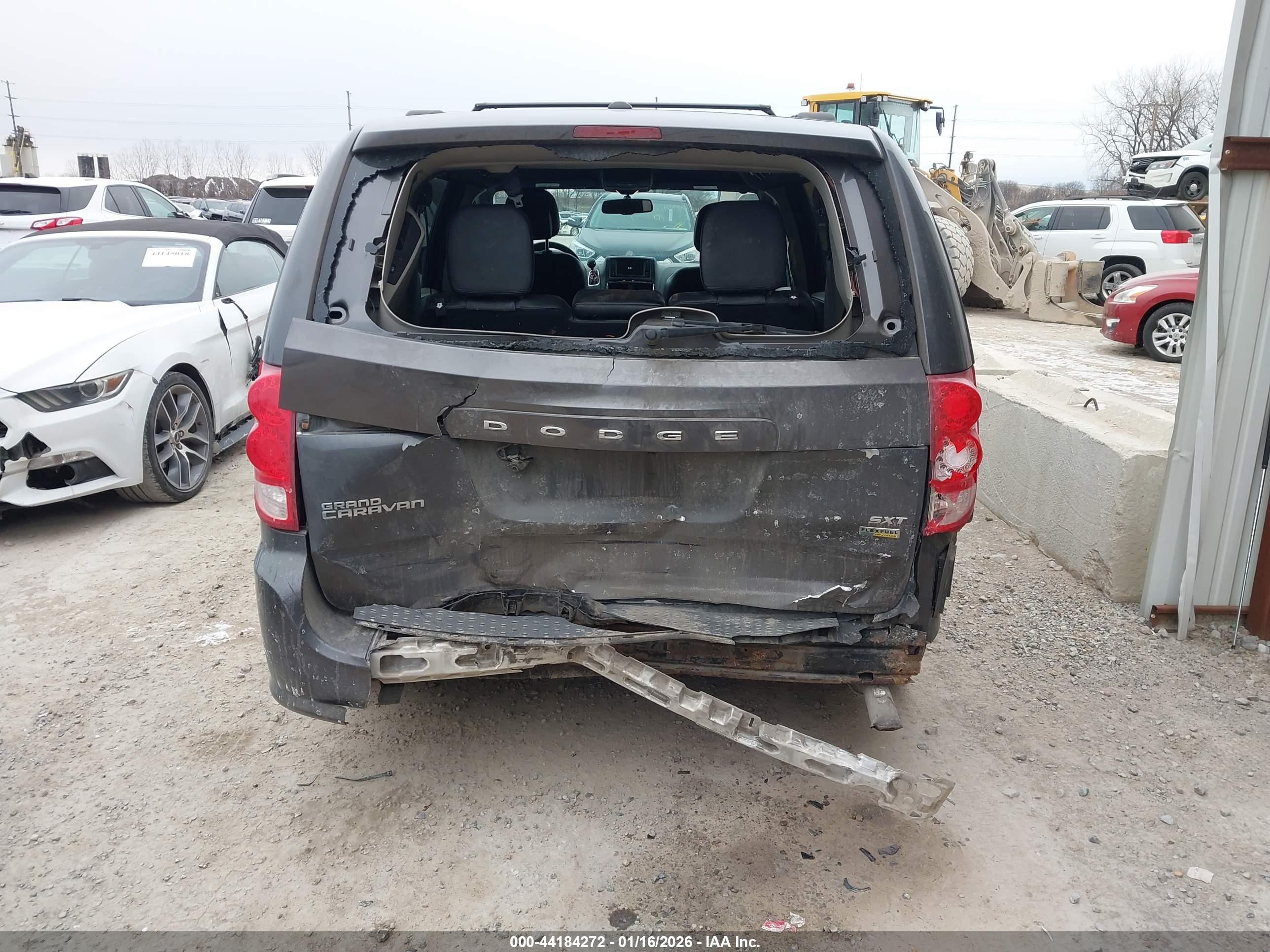 DODGE GRAND image 6