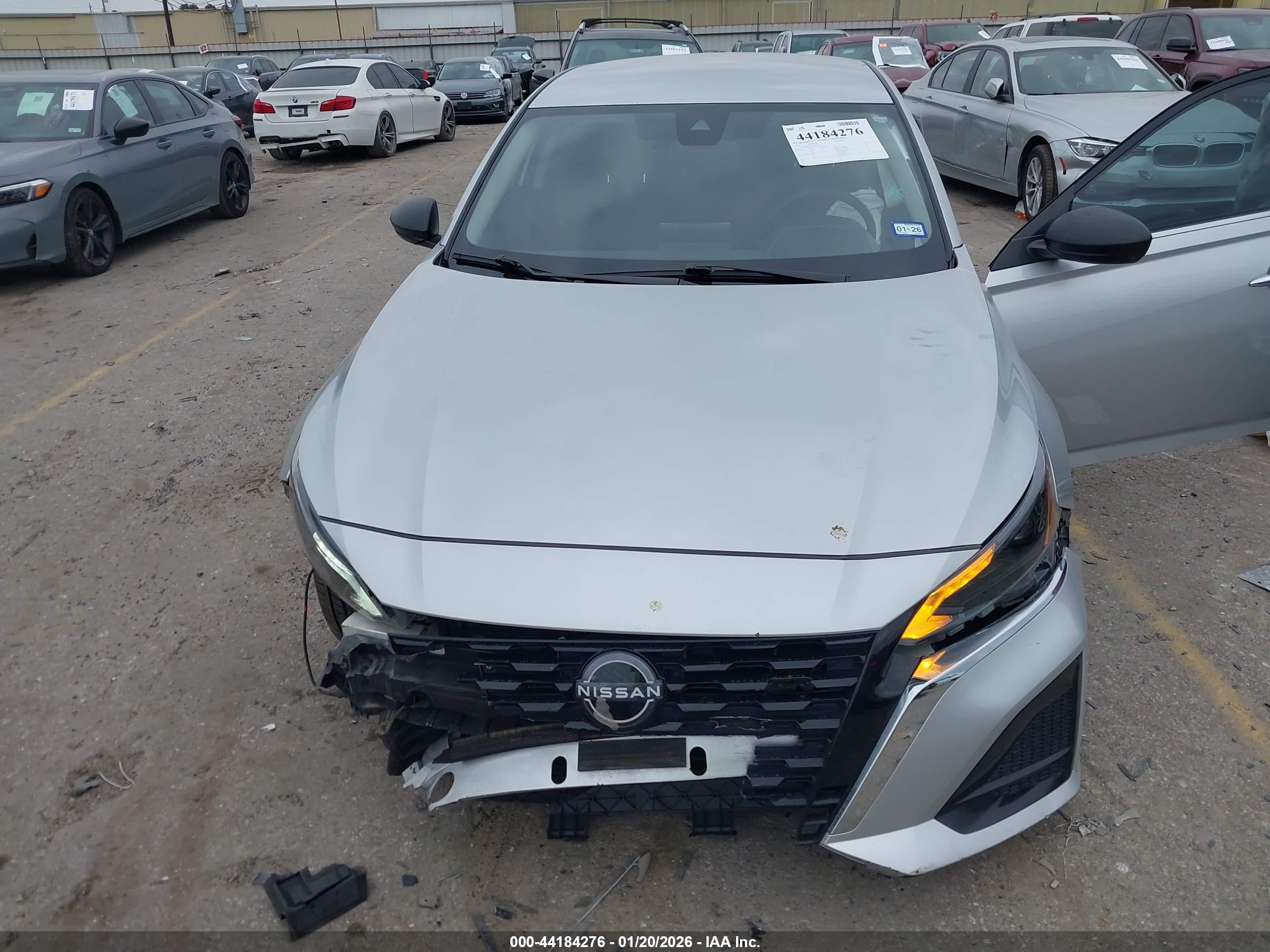NISSAN ALTIMA image 6