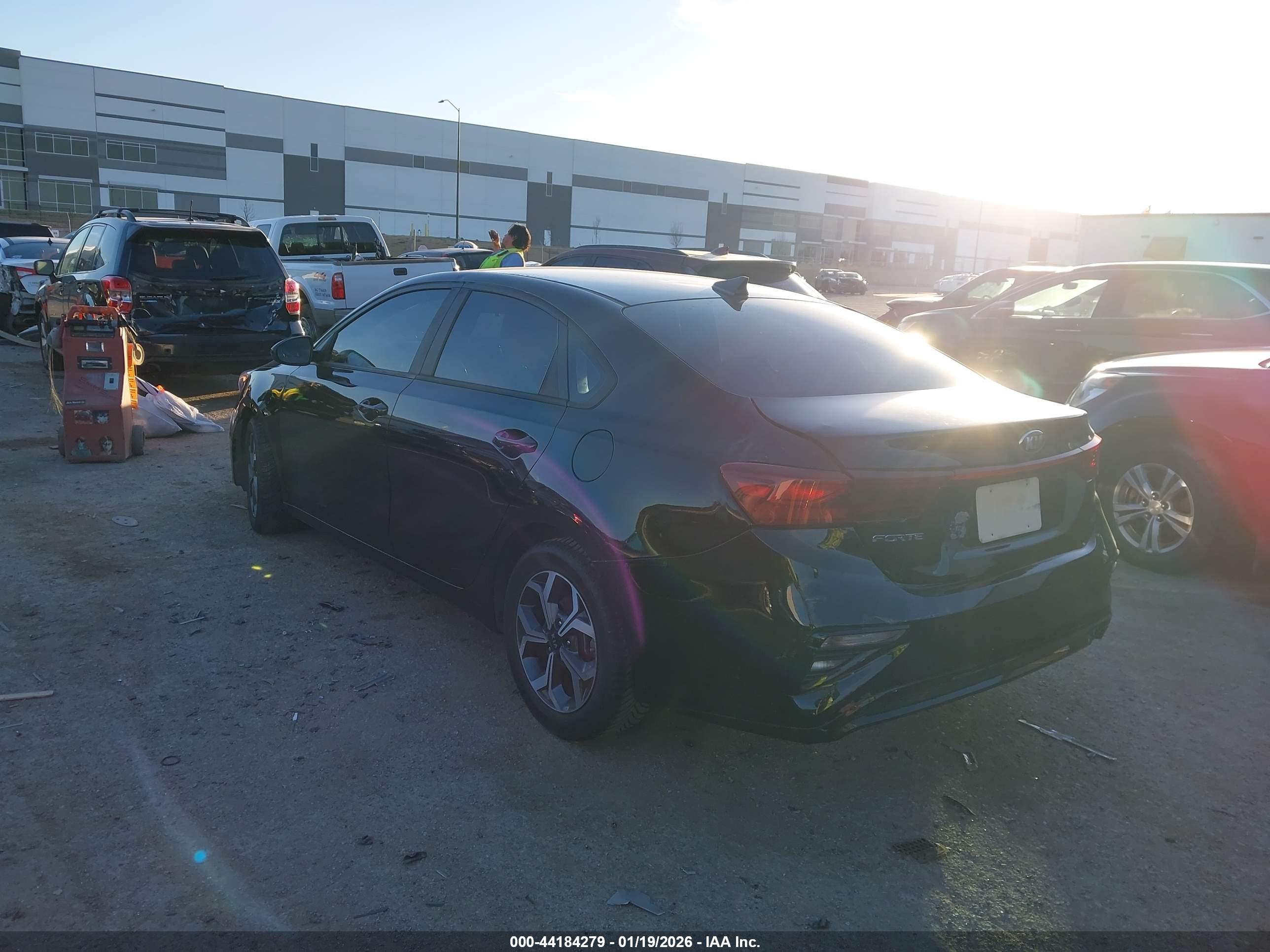 KIA FORTE image 3