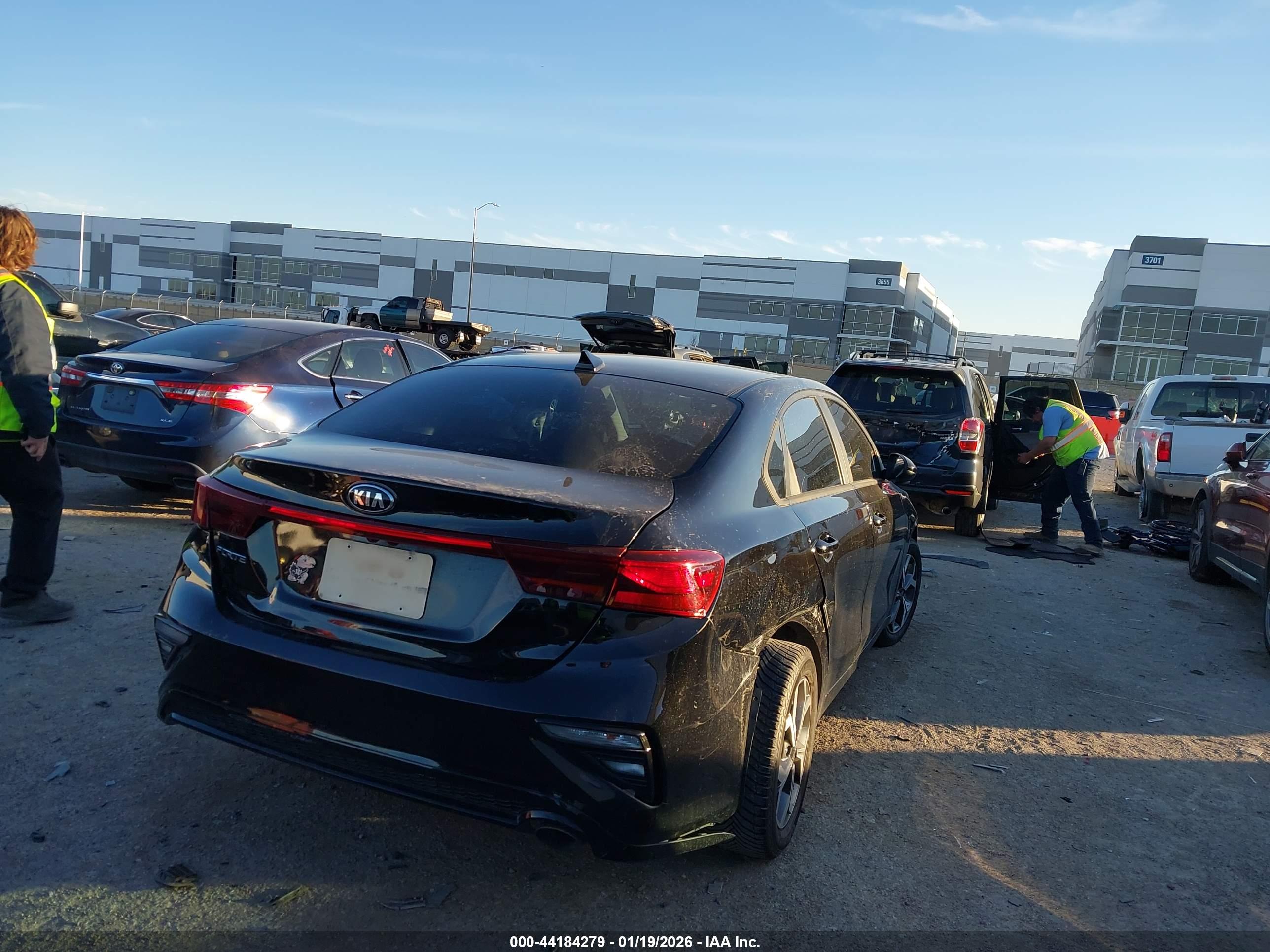 KIA FORTE image 4