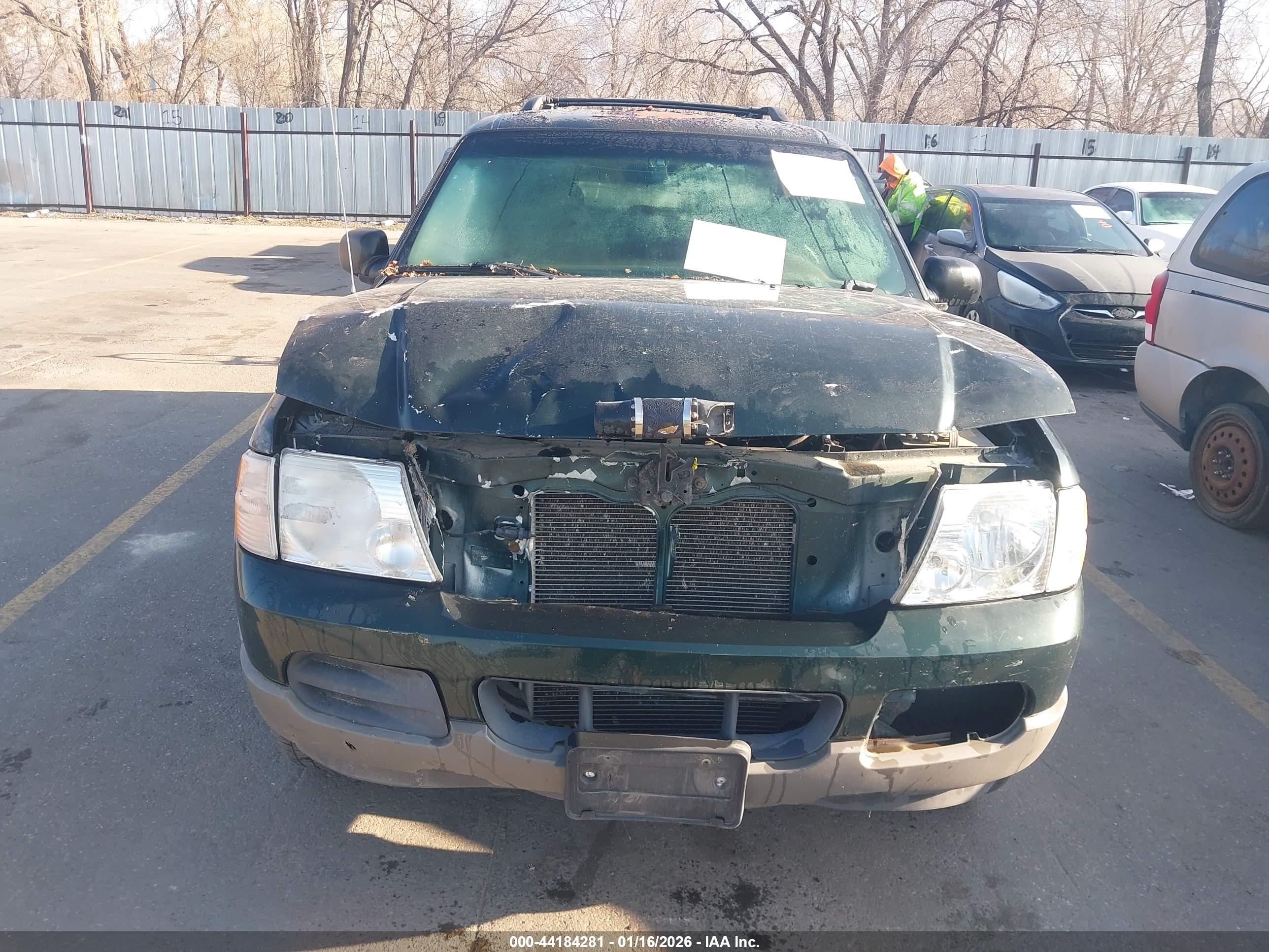 FORD EXPLORER image 6