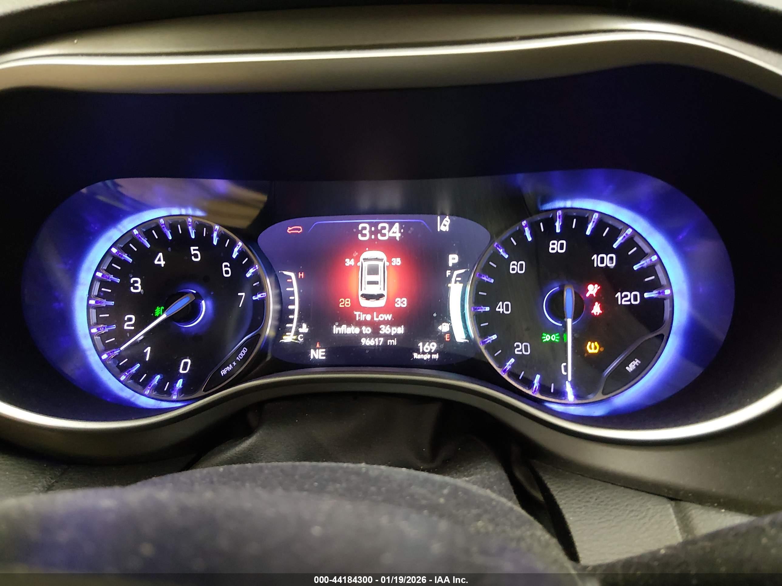 CHRYSLER PACIFICA image 7