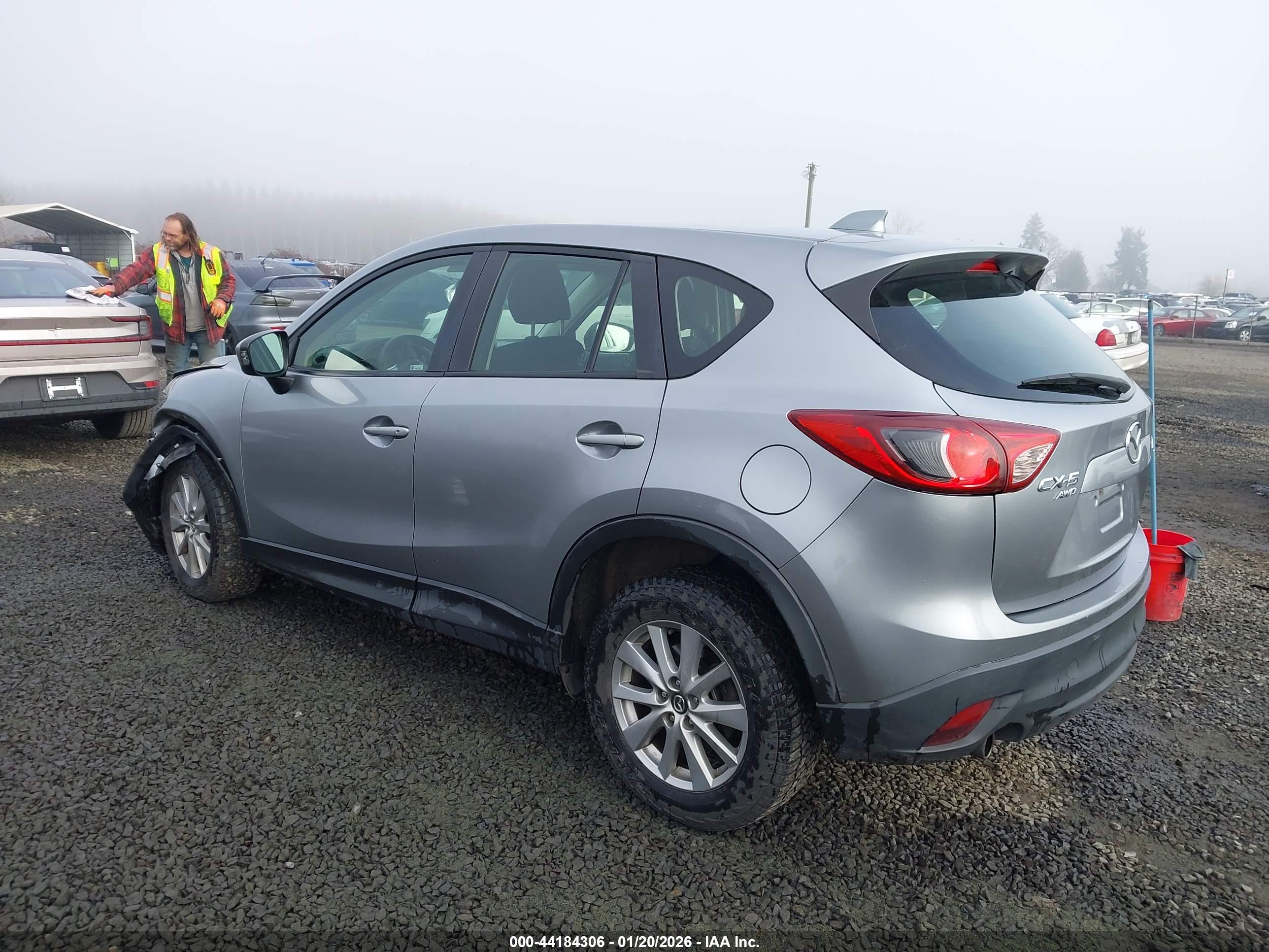 MAZDA CX-5 image 3