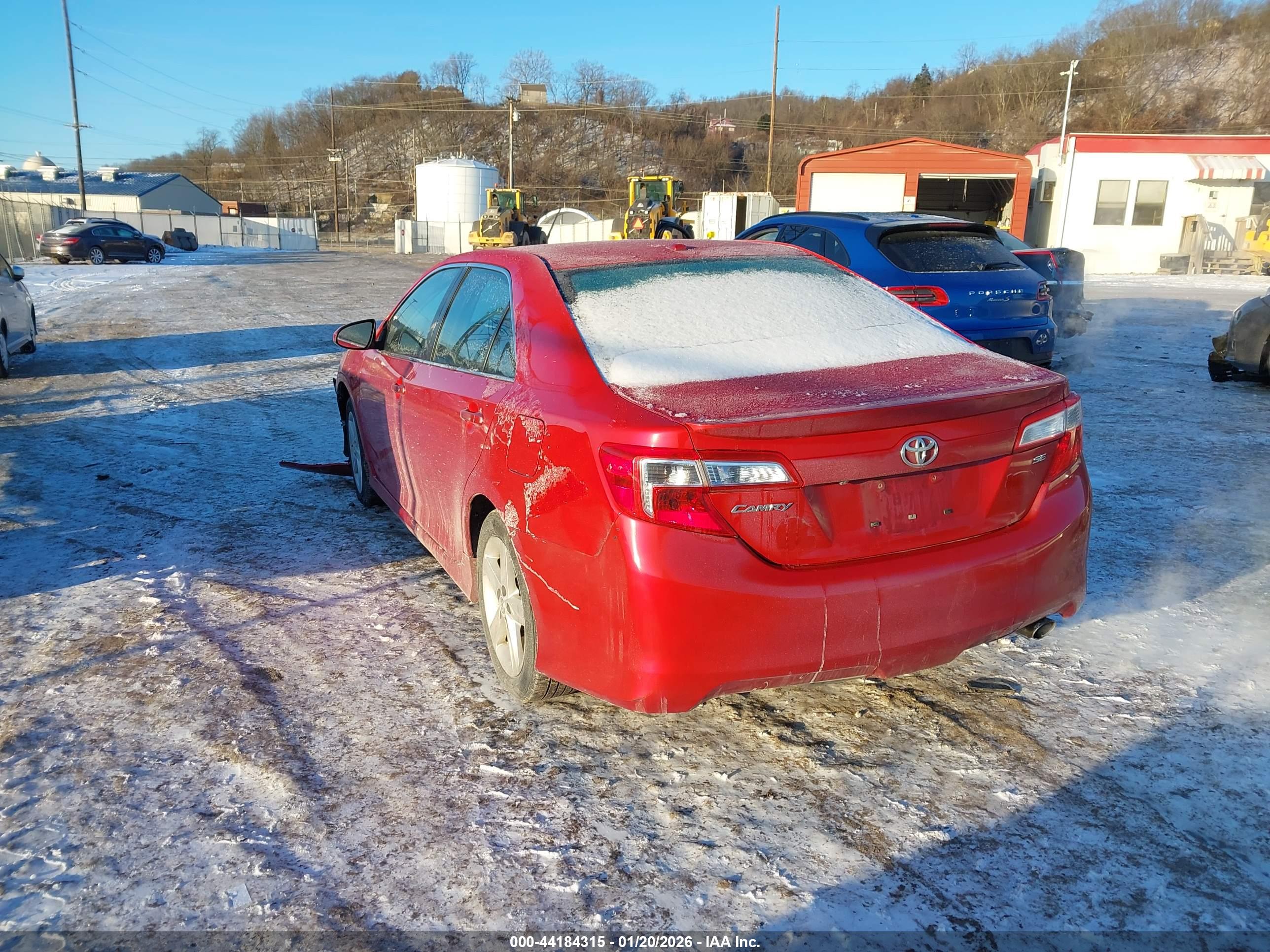 TOYOTA CAMRY image 3