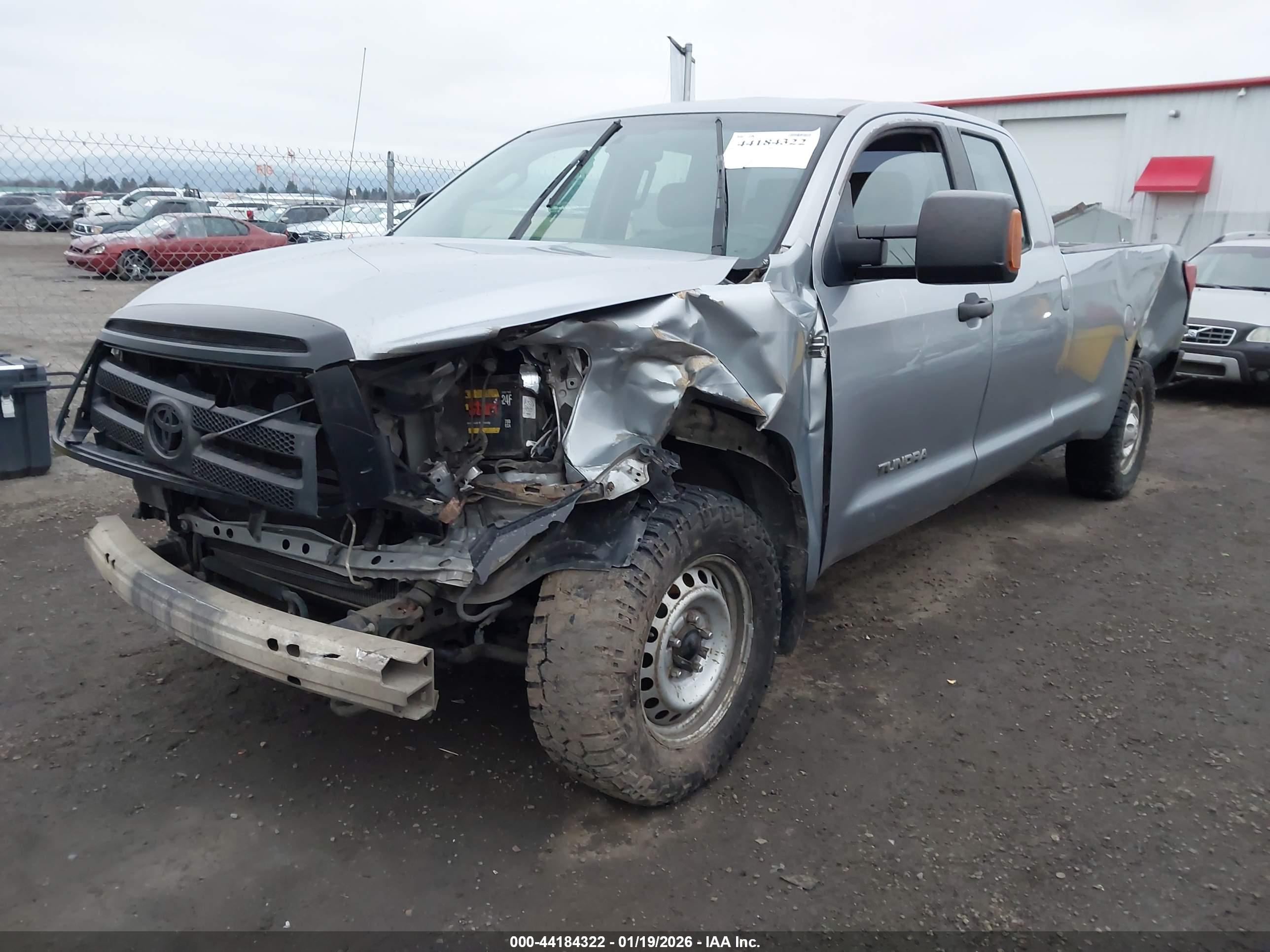 TOYOTA TUNDRA image 2