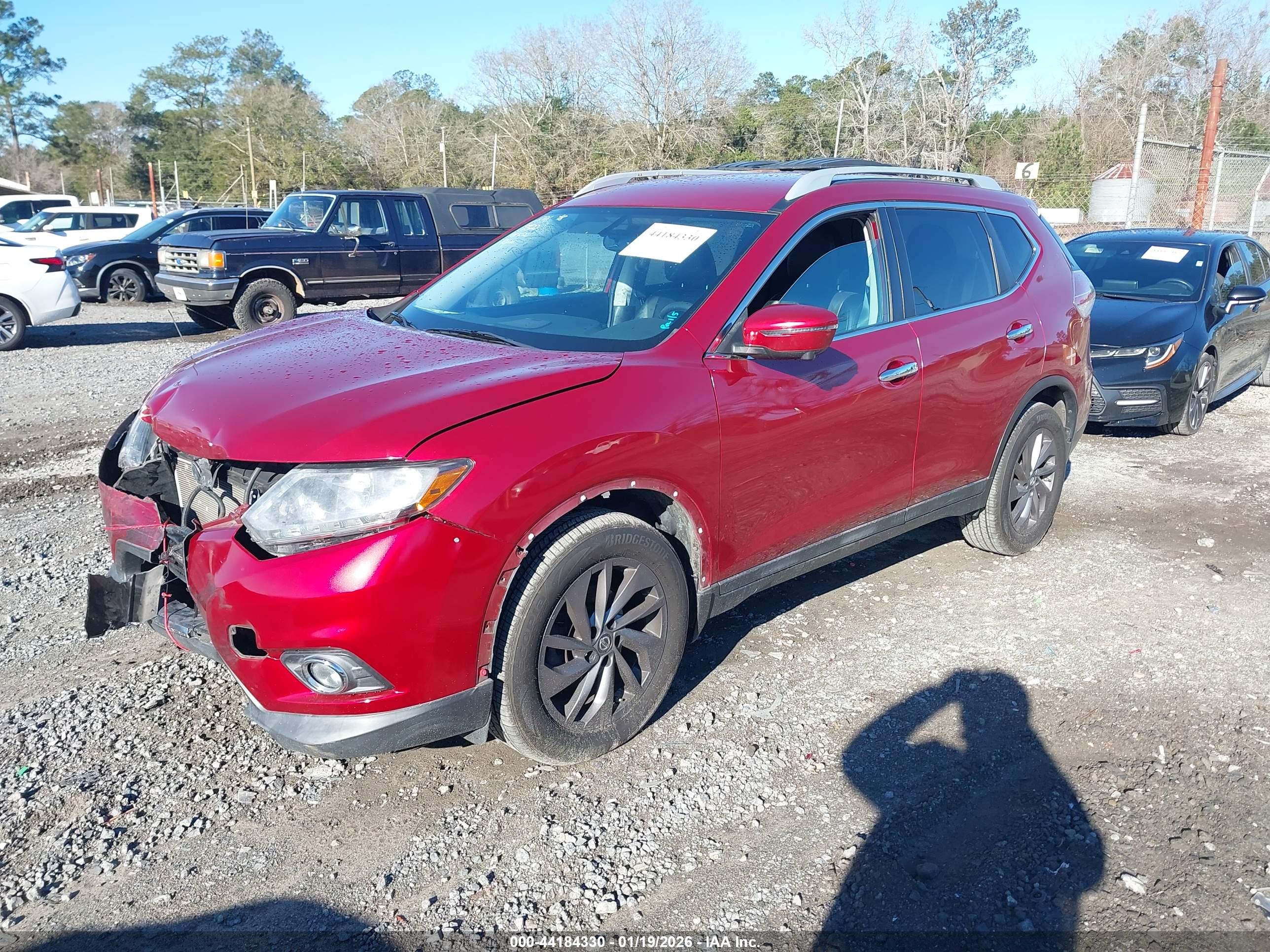 NISSAN ROGUE image 2