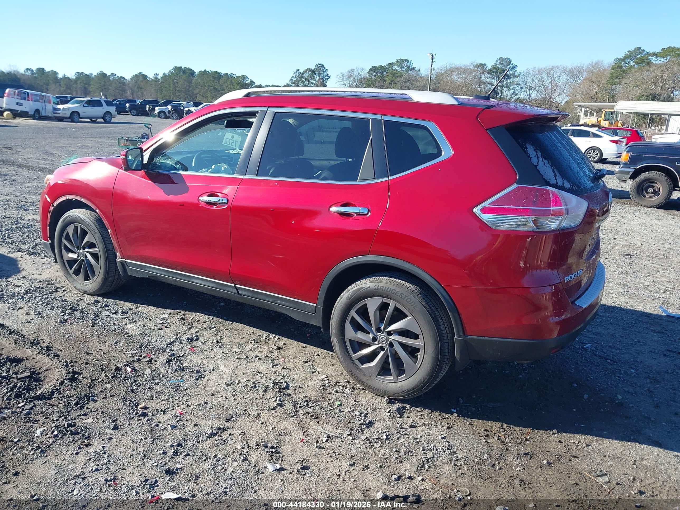 NISSAN ROGUE image 3