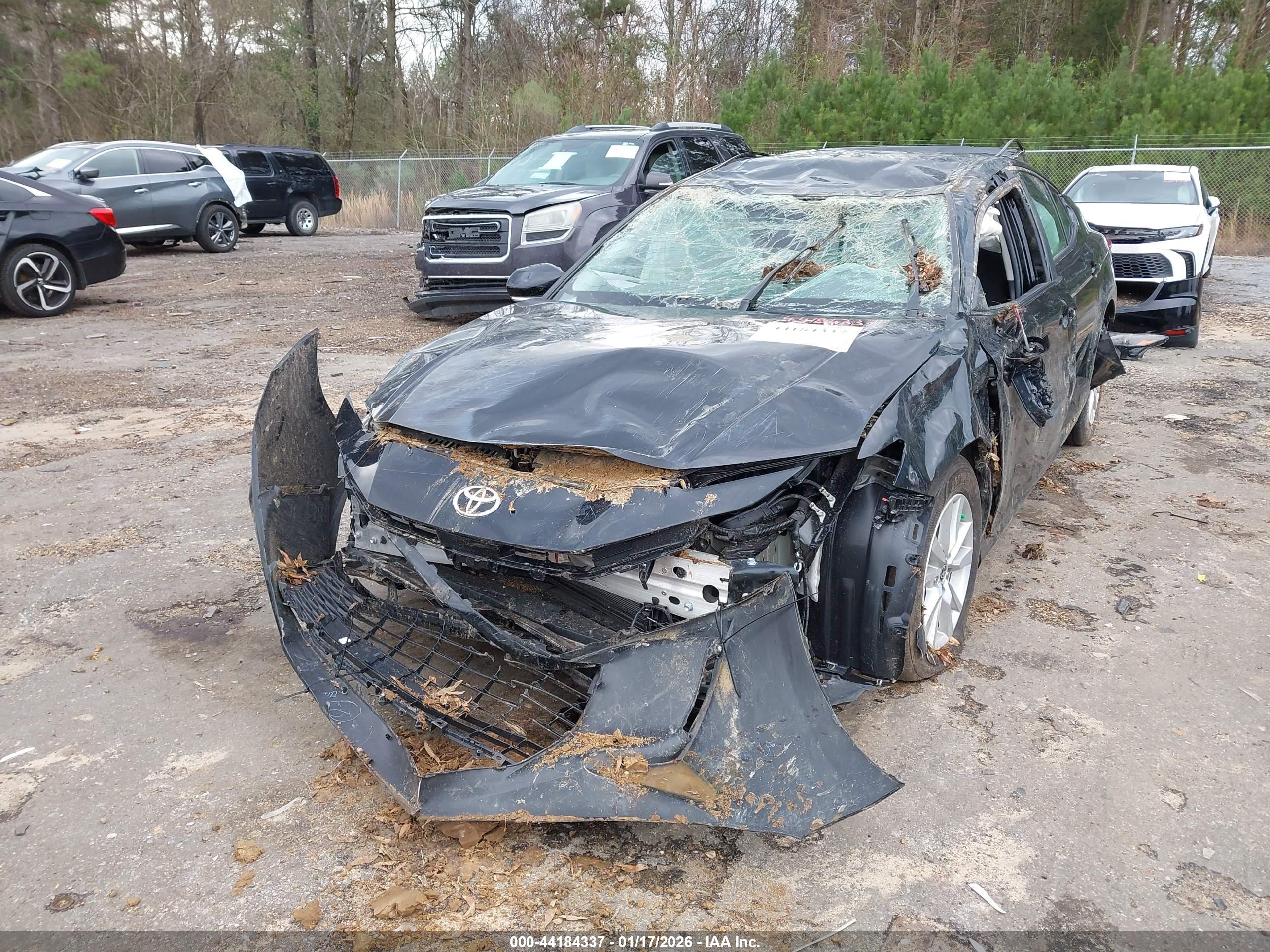 TOYOTA CAMRY image 6