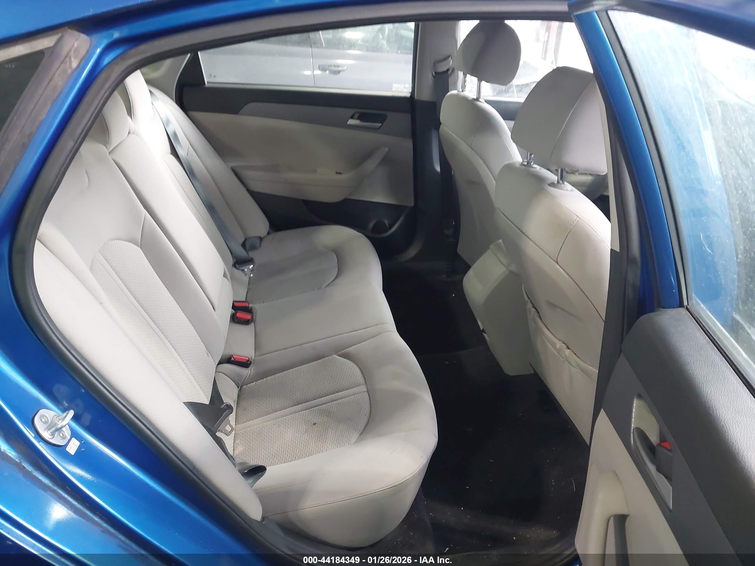 HYUNDAI SONATA image 8