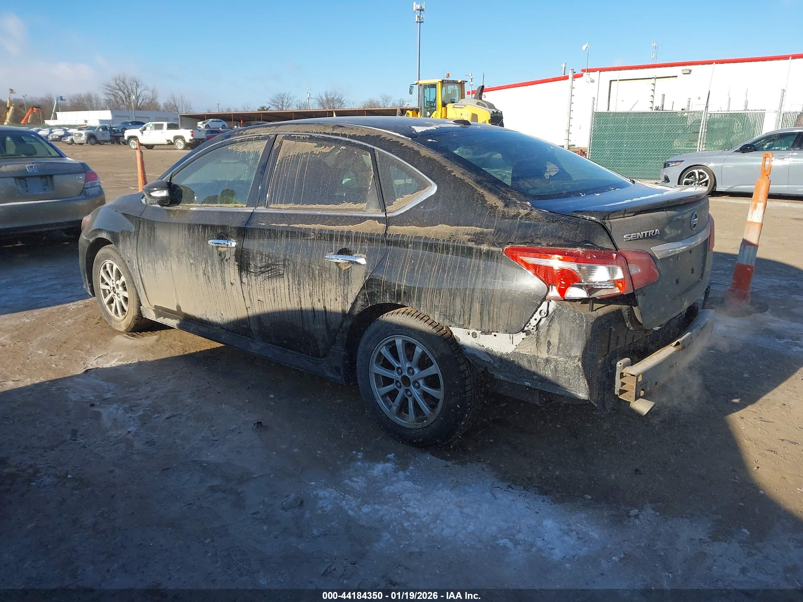 NISSAN SENTRA image 3