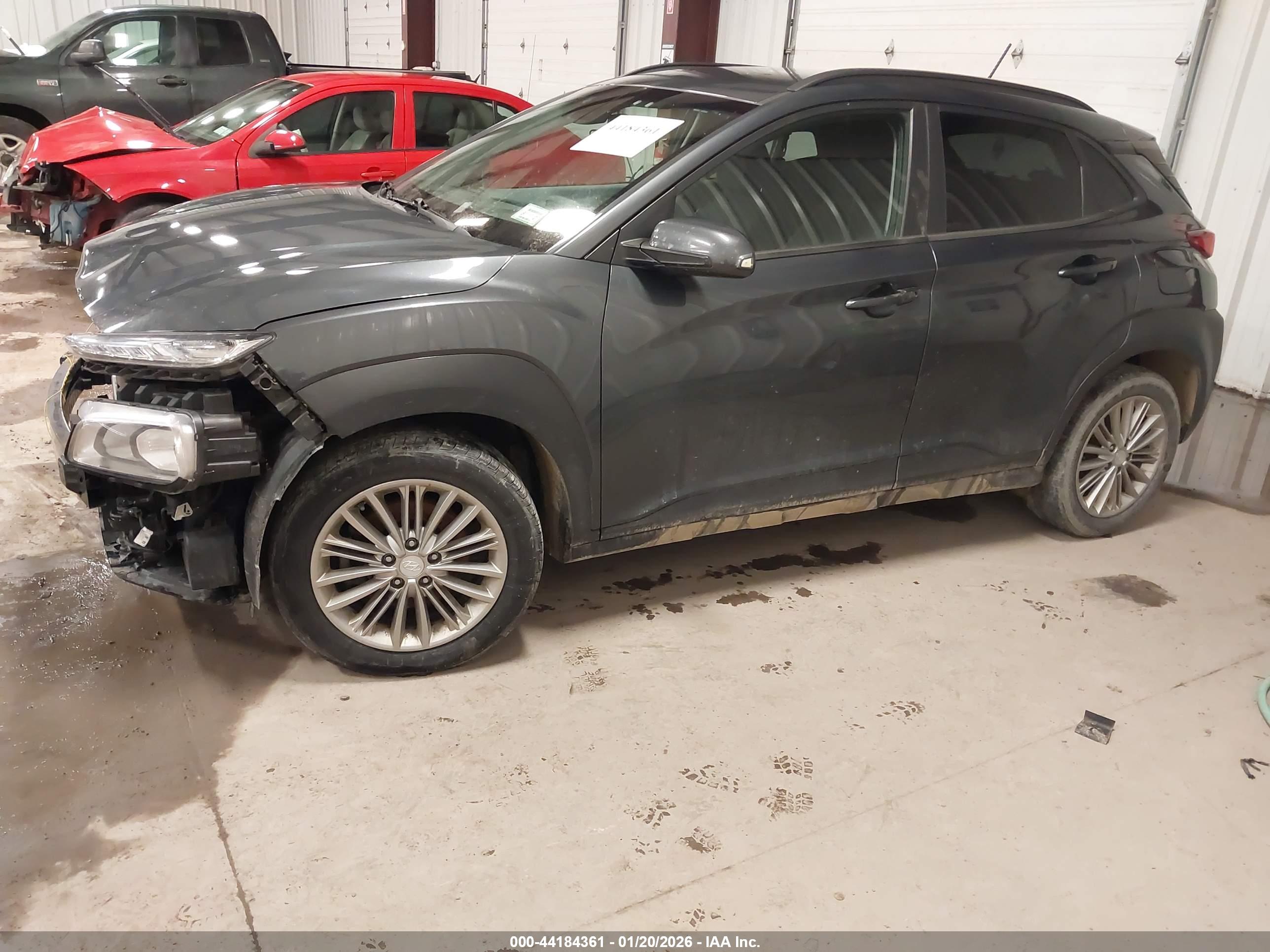 HYUNDAI KONA image 2
