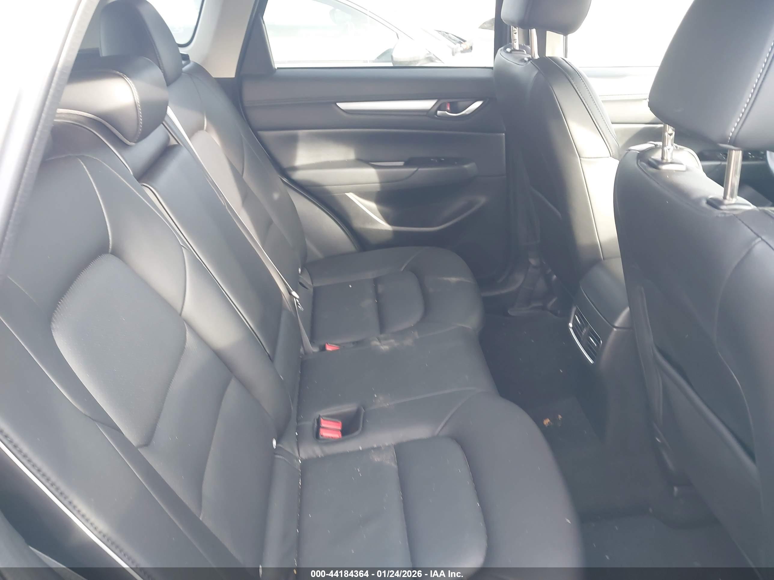 MAZDA CX-5 image 8