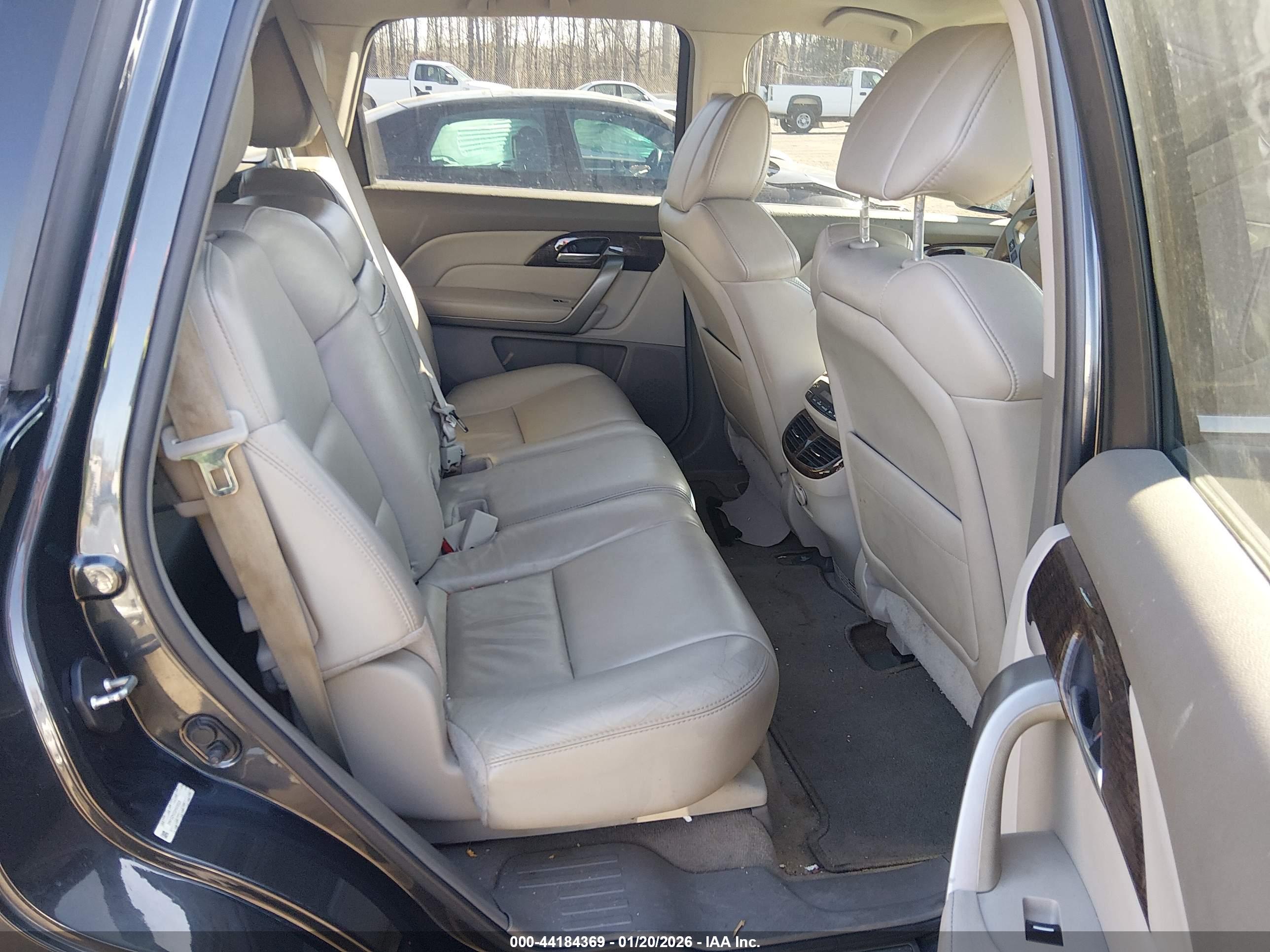 ACURA MDX image 8