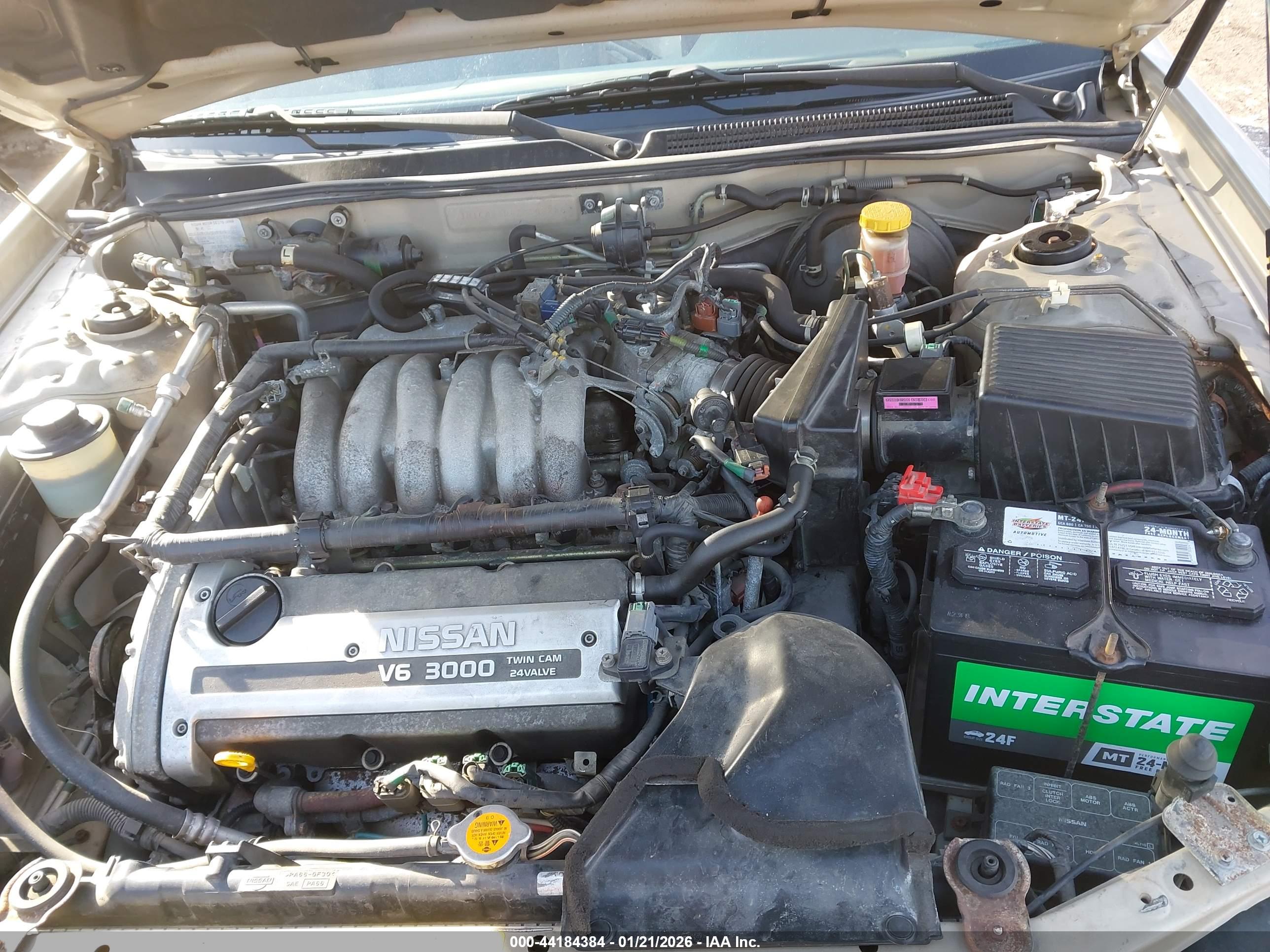 NISSAN MAXIMA image 10
