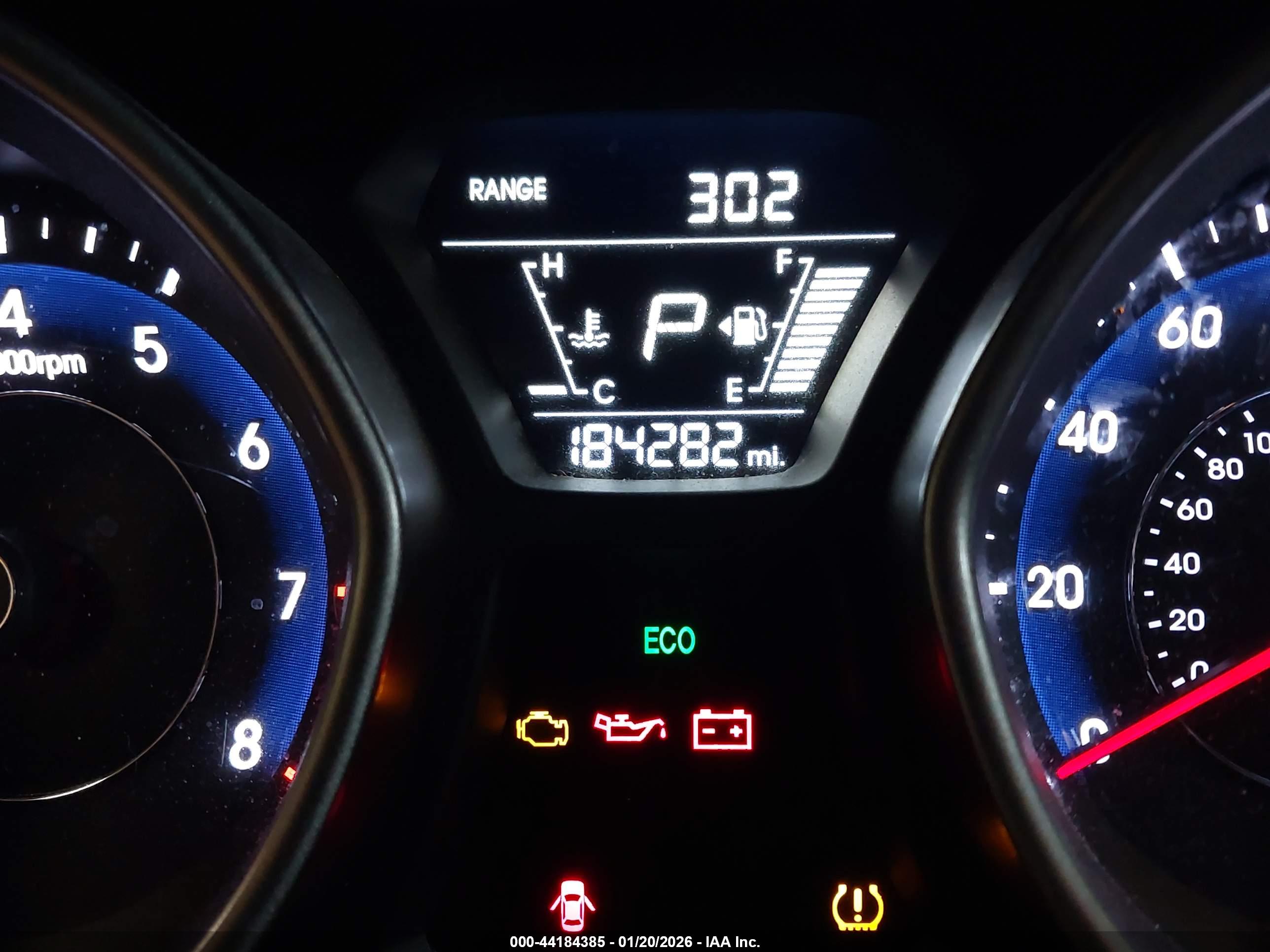HYUNDAI ELANTRA image 7