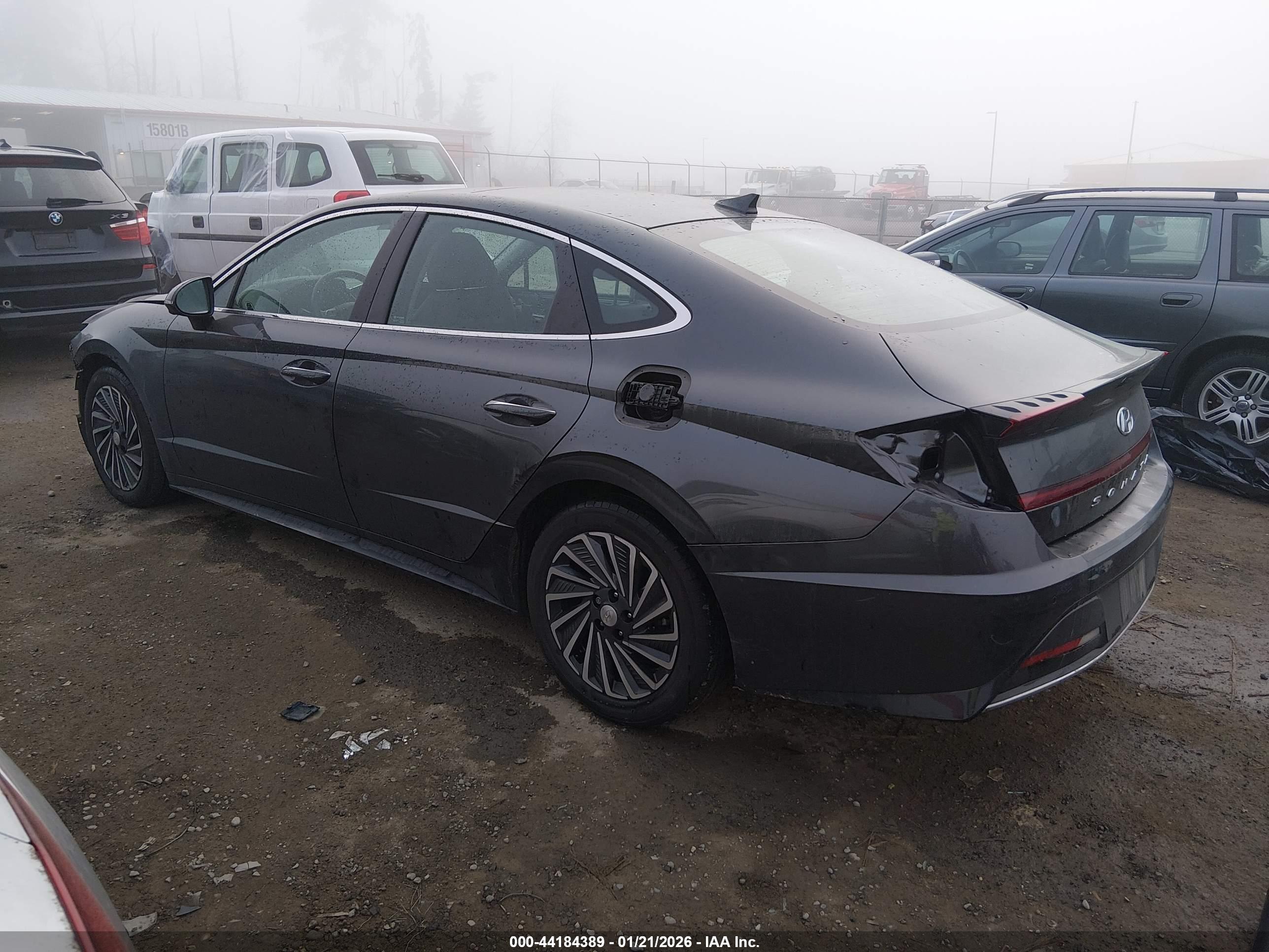HYUNDAI SONATA image 3