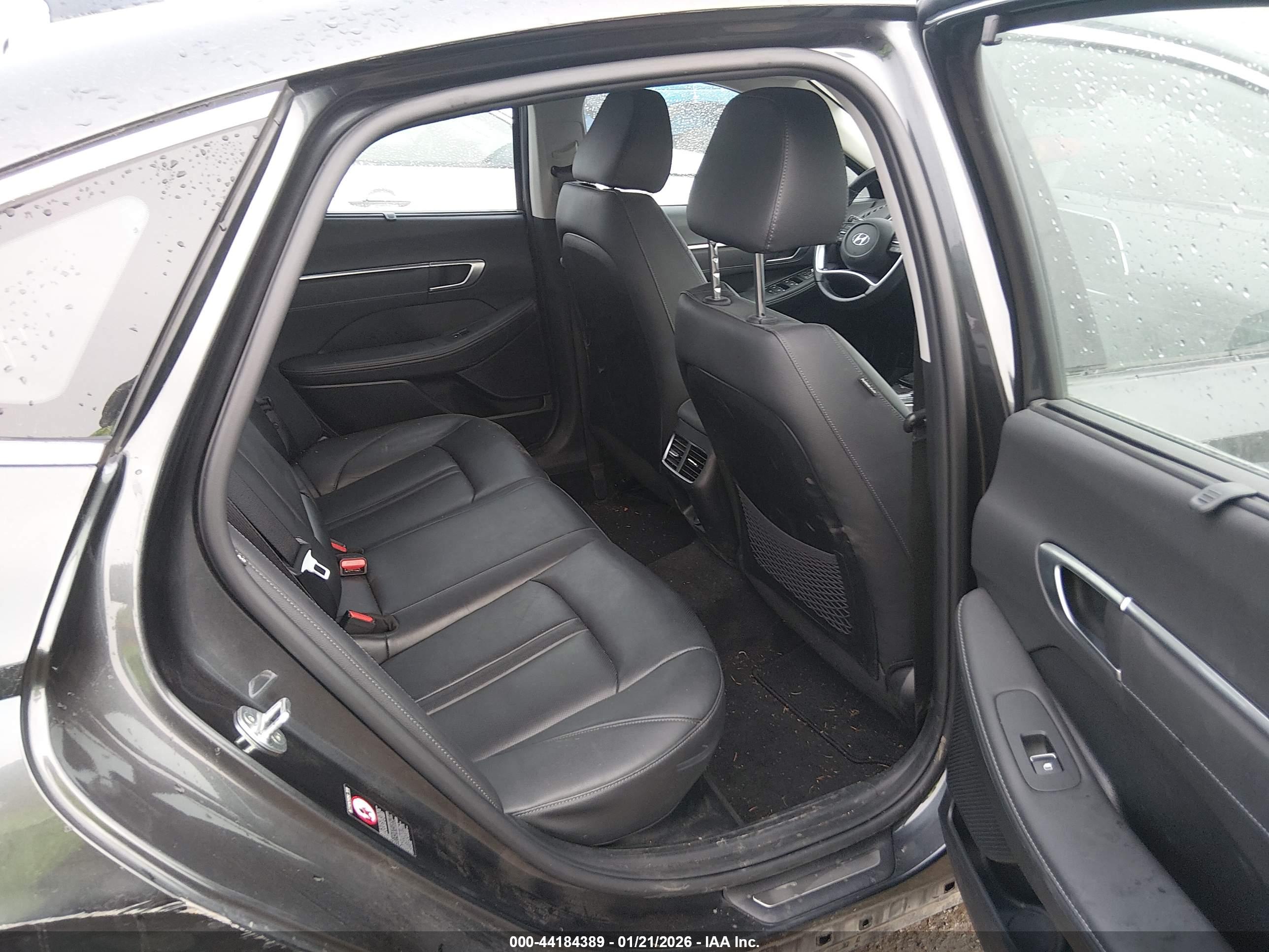 HYUNDAI SONATA image 8