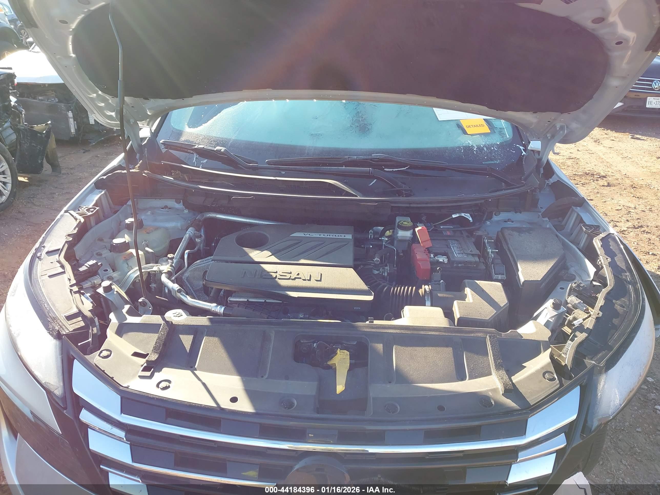 NISSAN ROGUE image 10